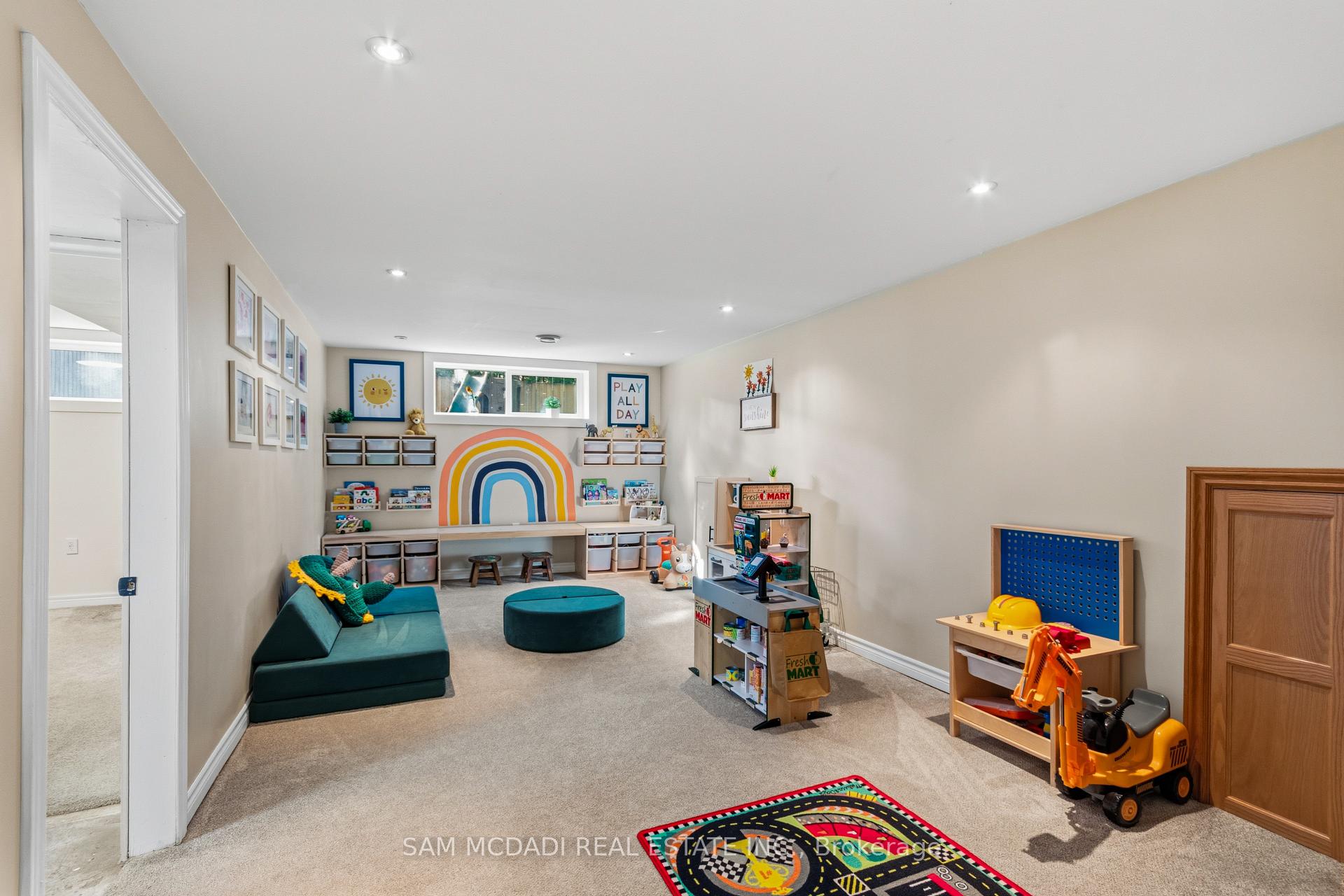 32 Milverton Close