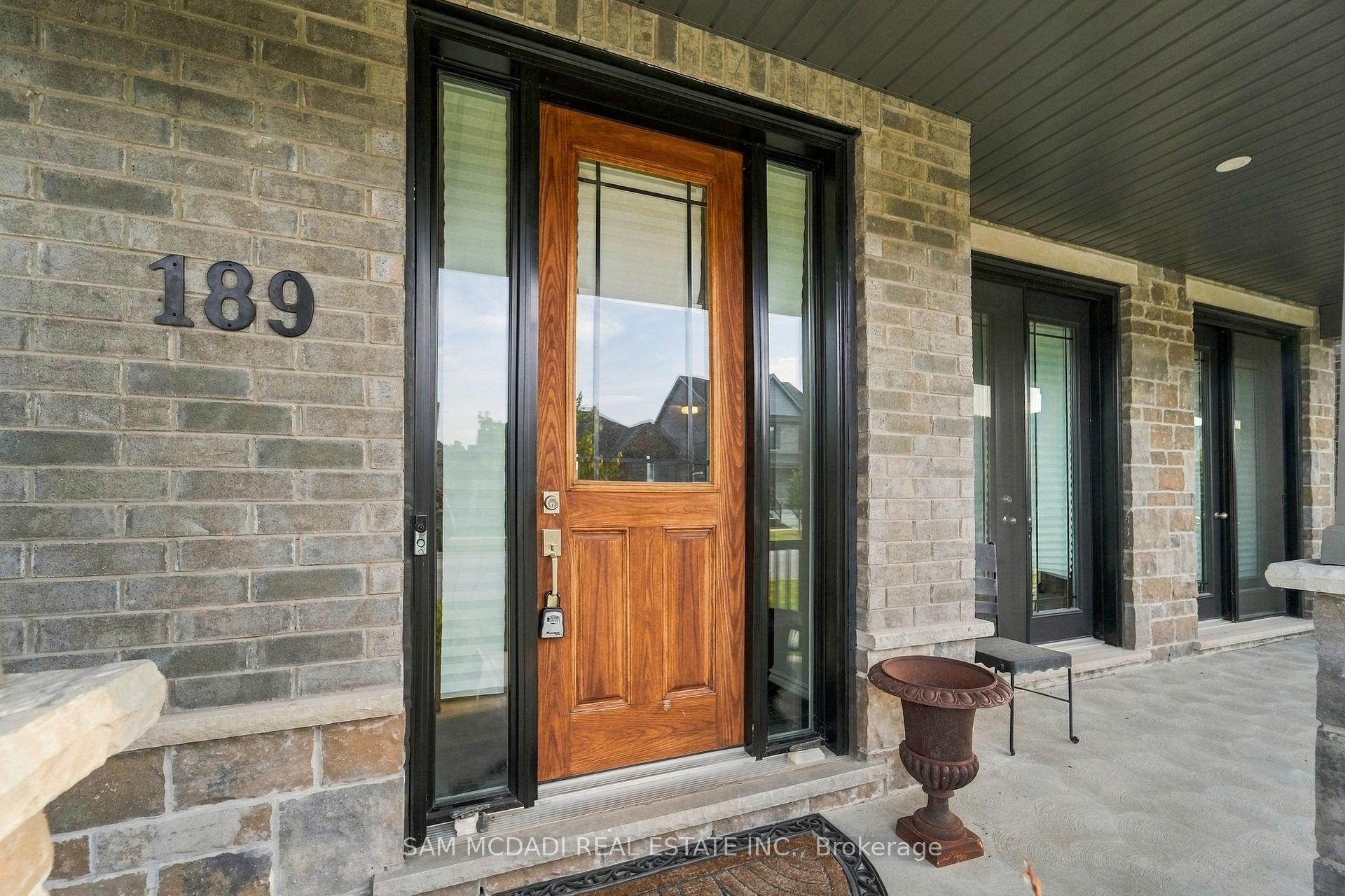 189 Strachan Street