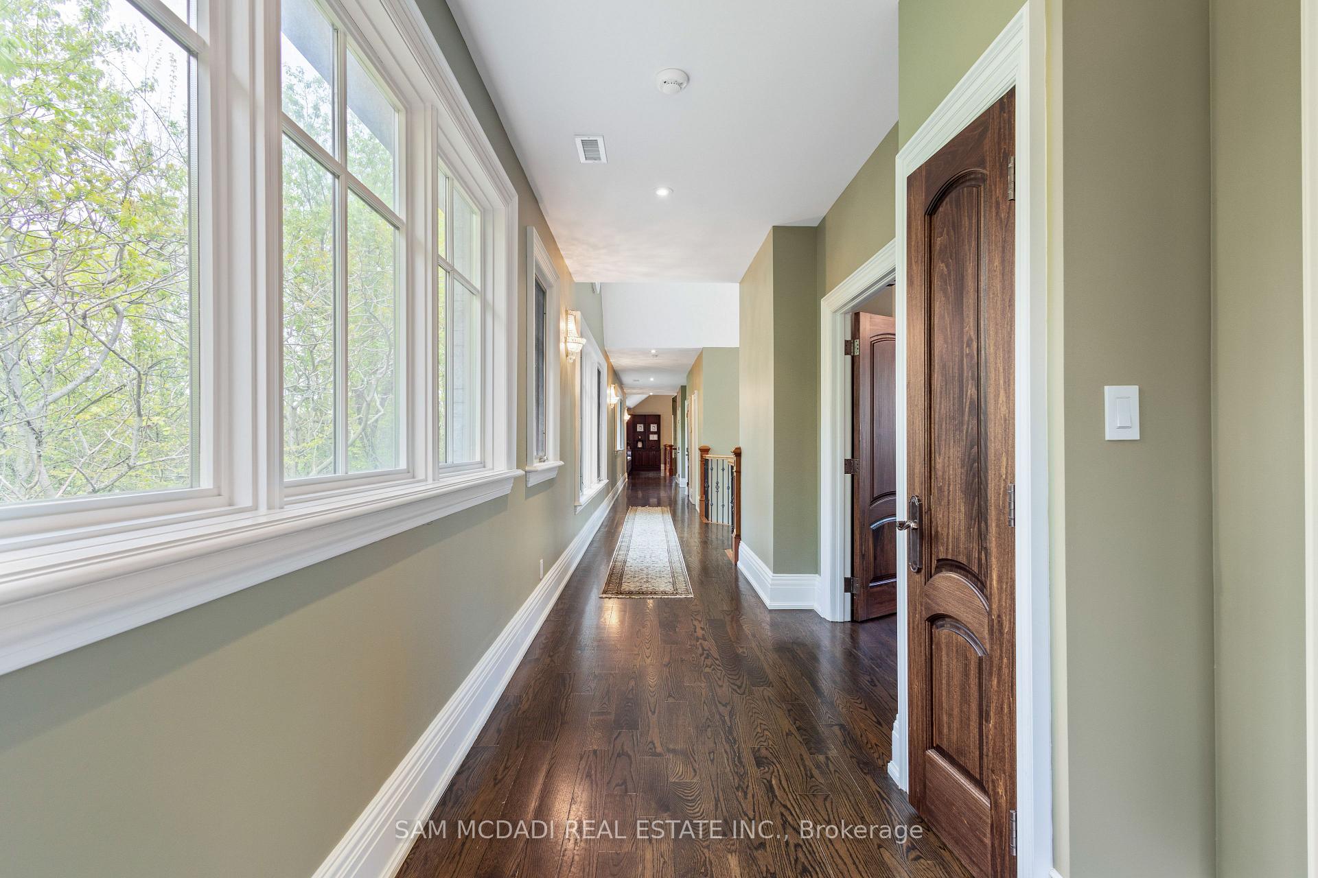 839 E Lakeshore Road