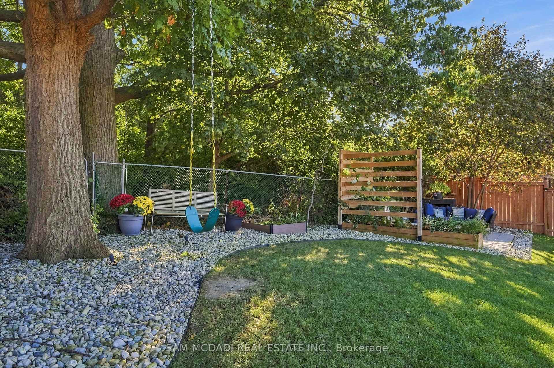 22 Bywood Crescent