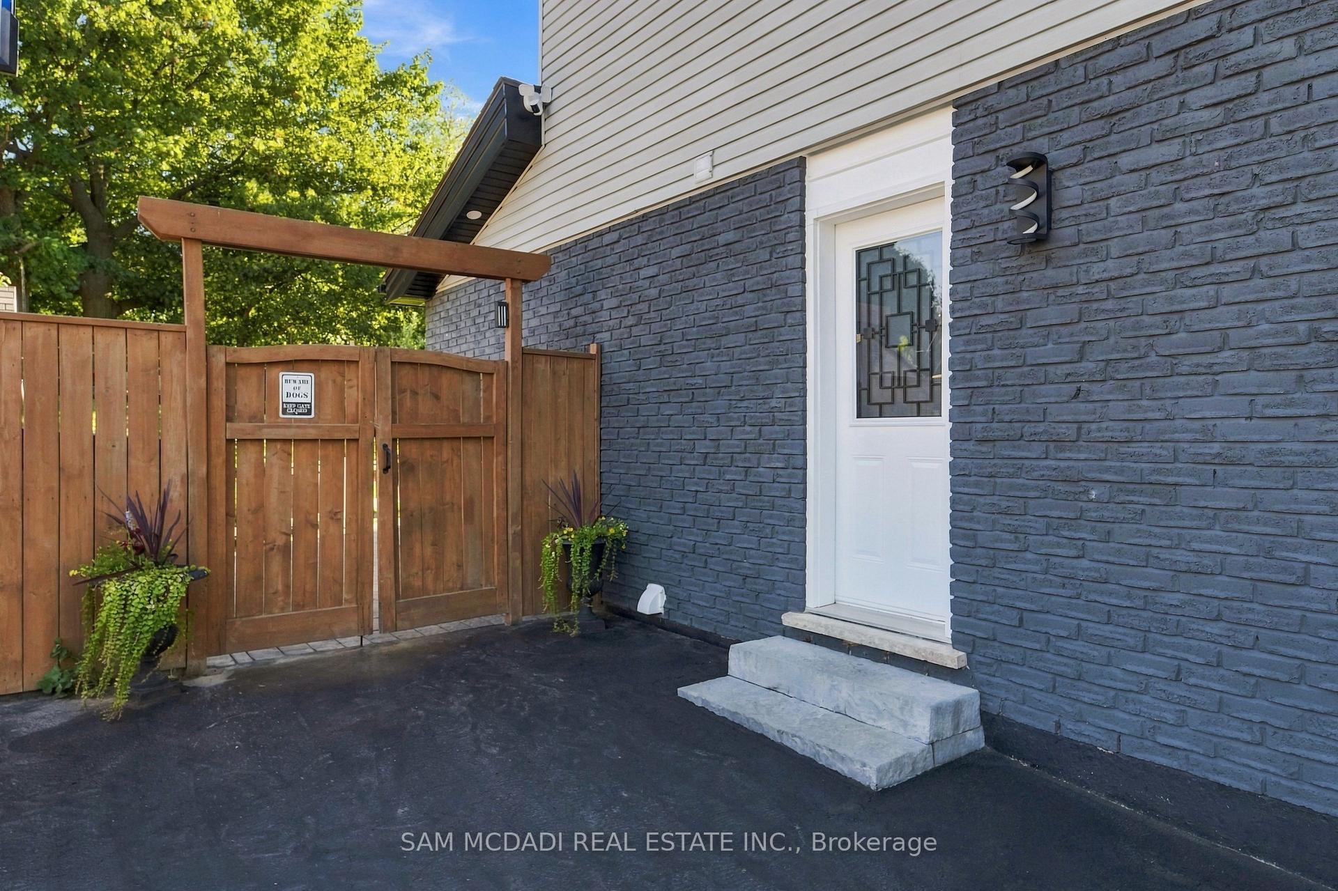 22 Bywood Crescent
