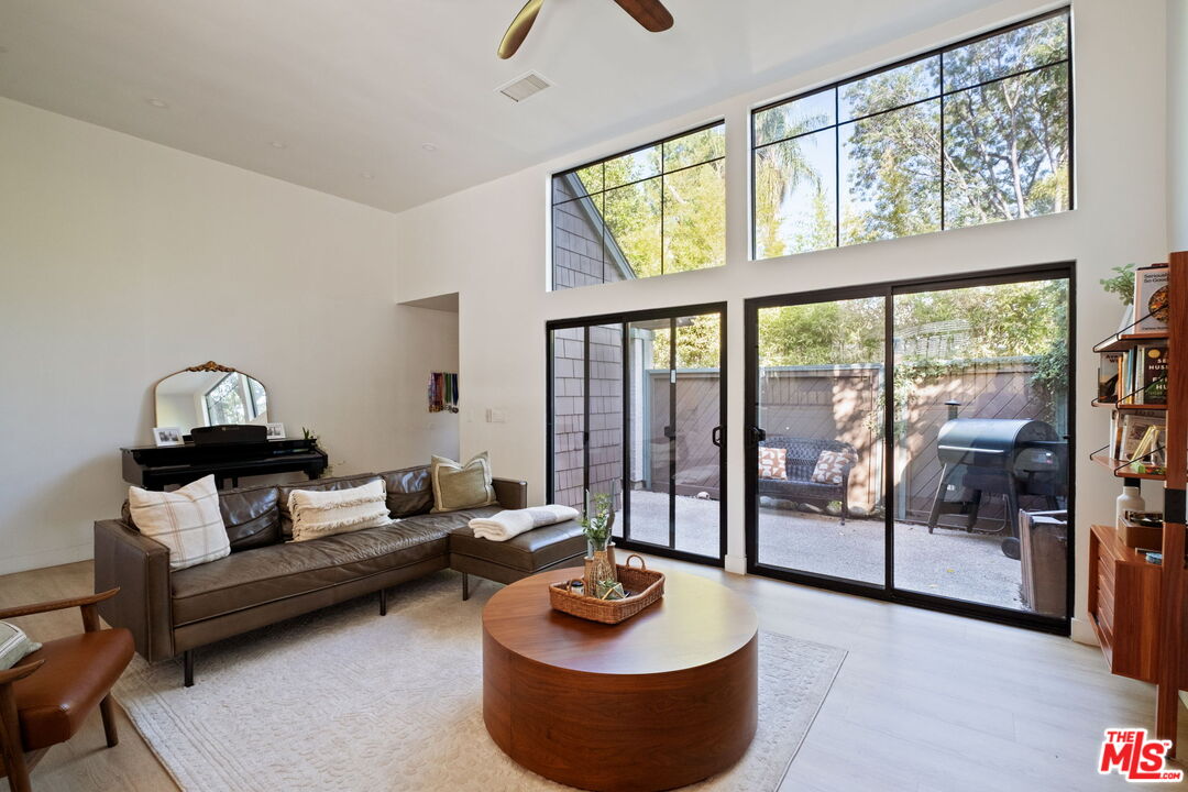 207 S Oakland Ave Unit: A