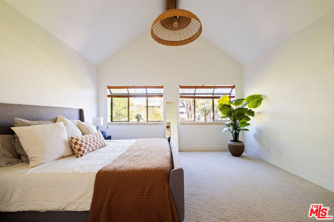 207 S Oakland Ave Unit: A