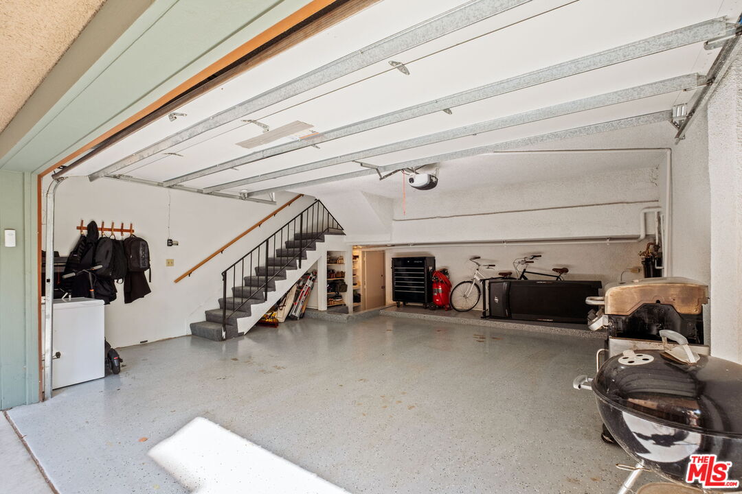 207 S Oakland Ave Unit: A