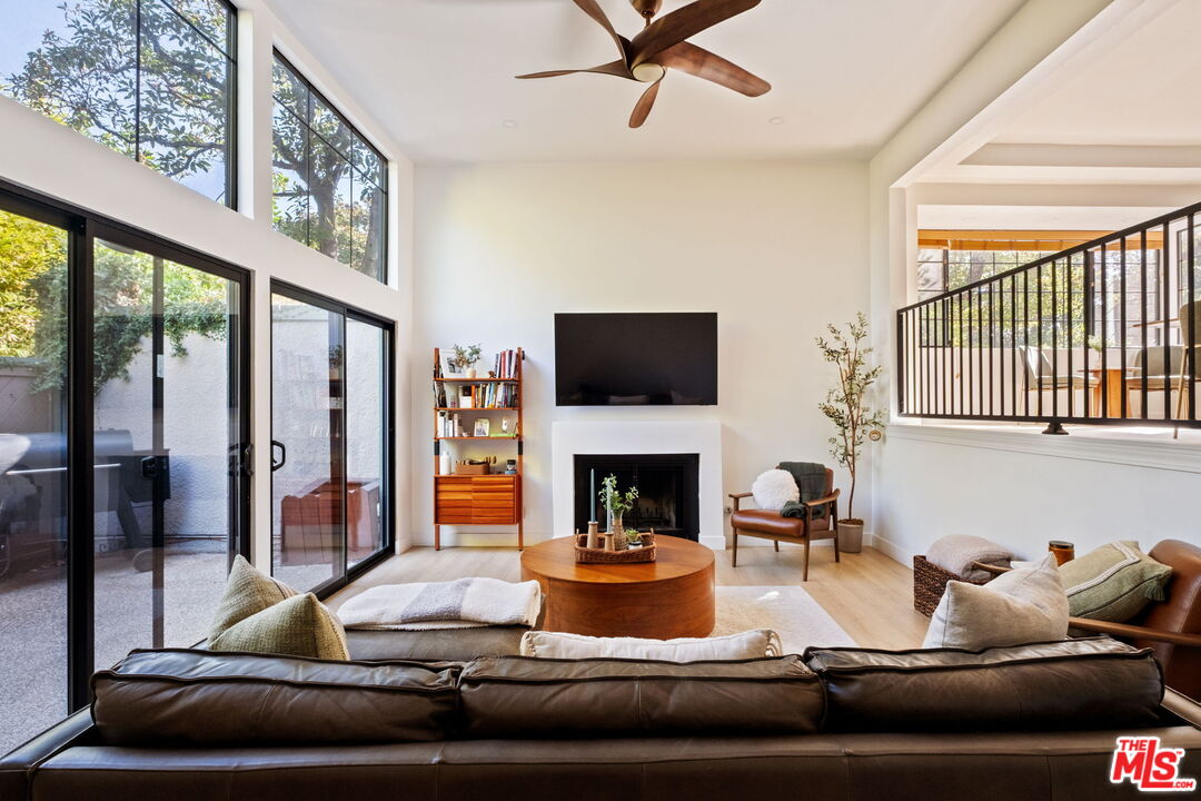 207 S Oakland Ave Unit: A