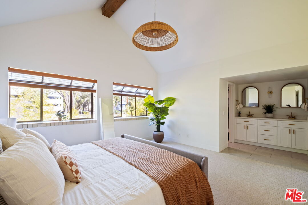 207 S Oakland Ave Unit: A