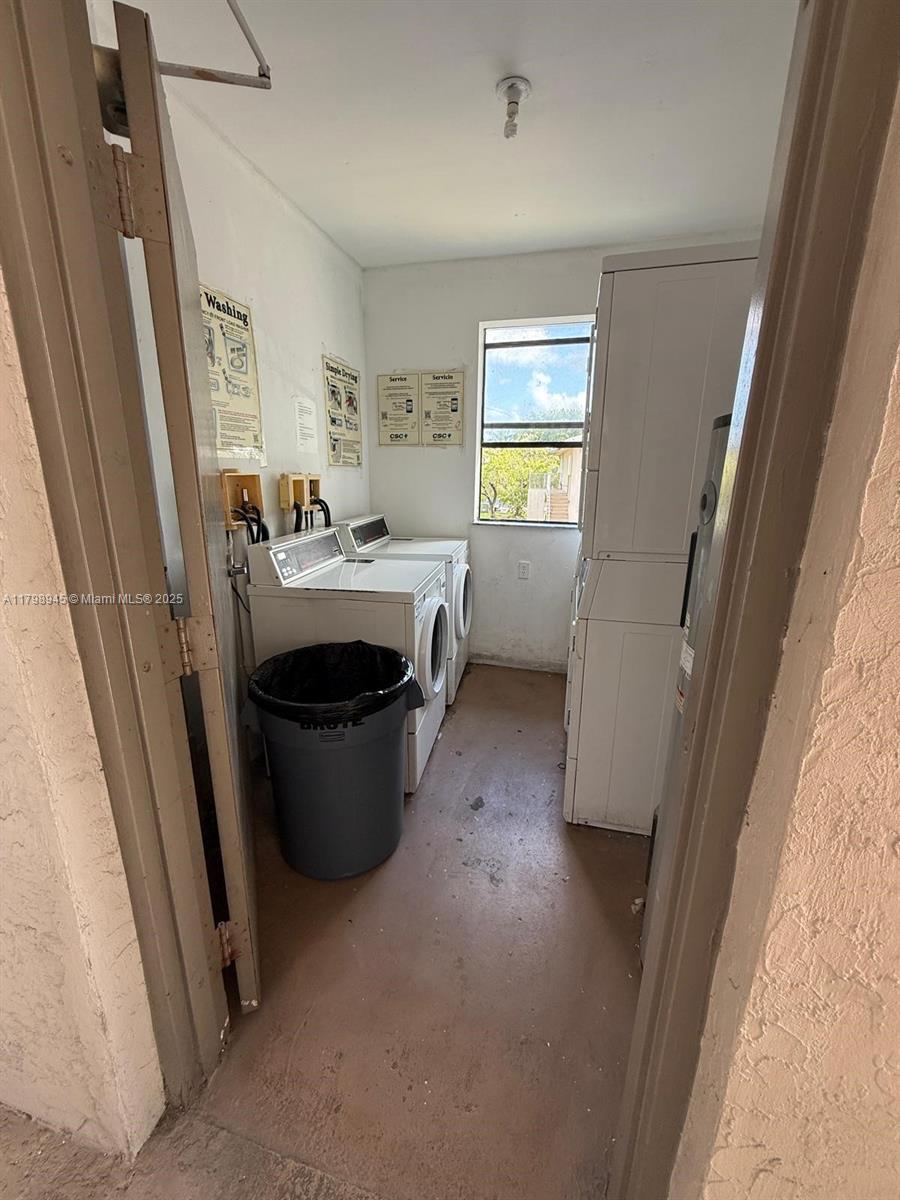7670 SW 152nd Ave # 205 Unit: 1-205