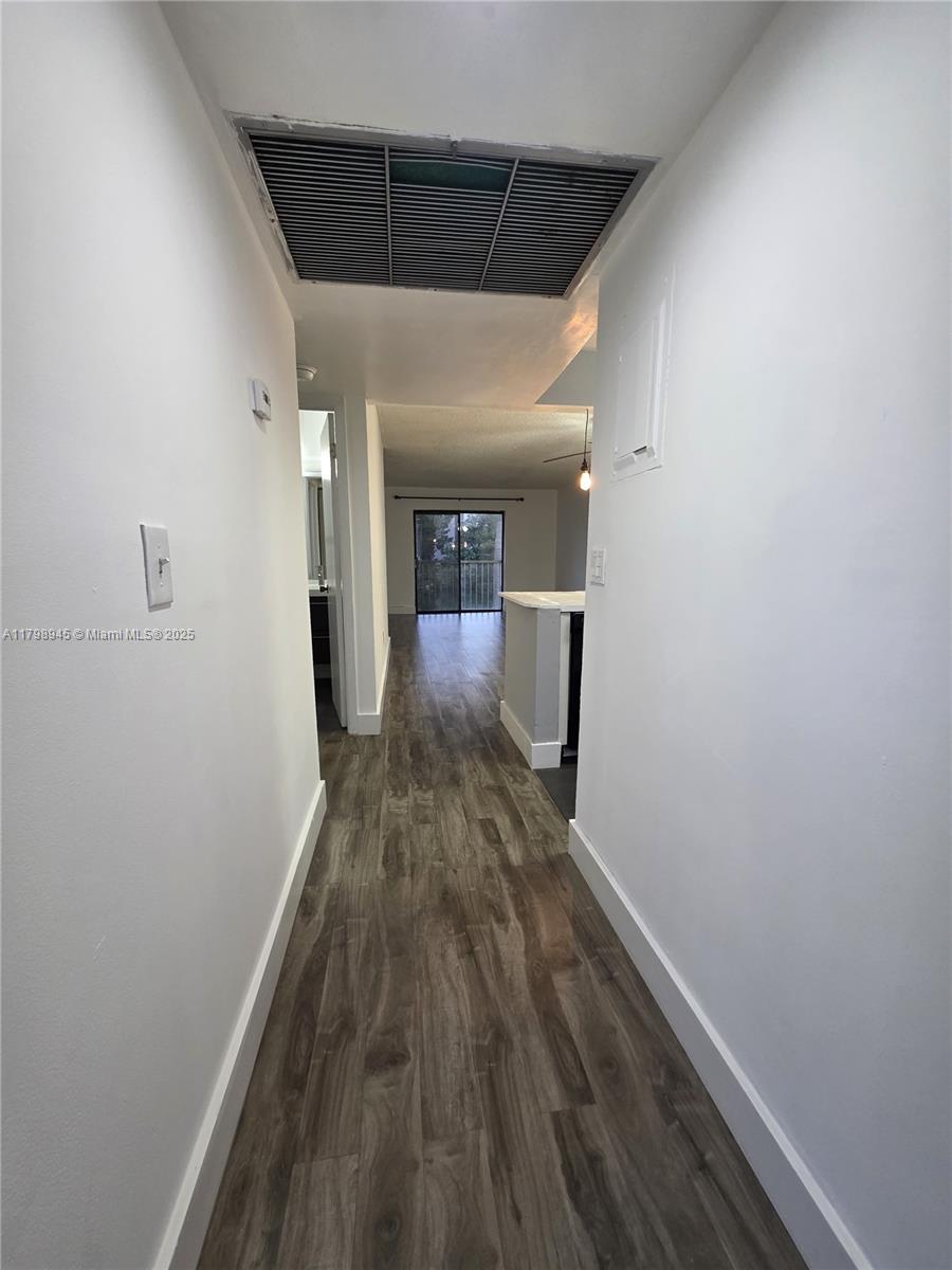 7670 SW 152nd Ave # 205 Unit: 1-205