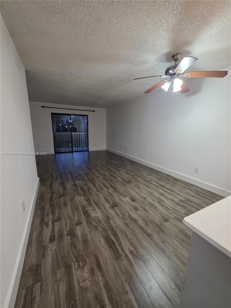 7670 SW 152nd Ave # 205 Unit: 1-205
