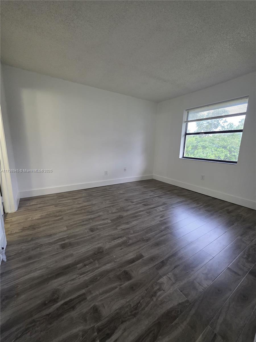 7670 SW 152nd Ave # 205 Unit: 1-205
