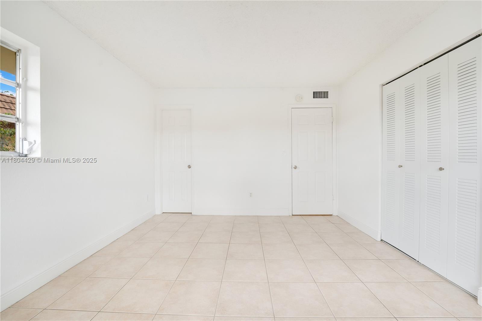 8500 SW 109th Ave # 220 Unit: 6-220