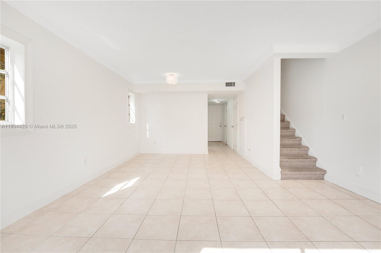 8500 SW 109th Ave # 220 Unit: 6-220