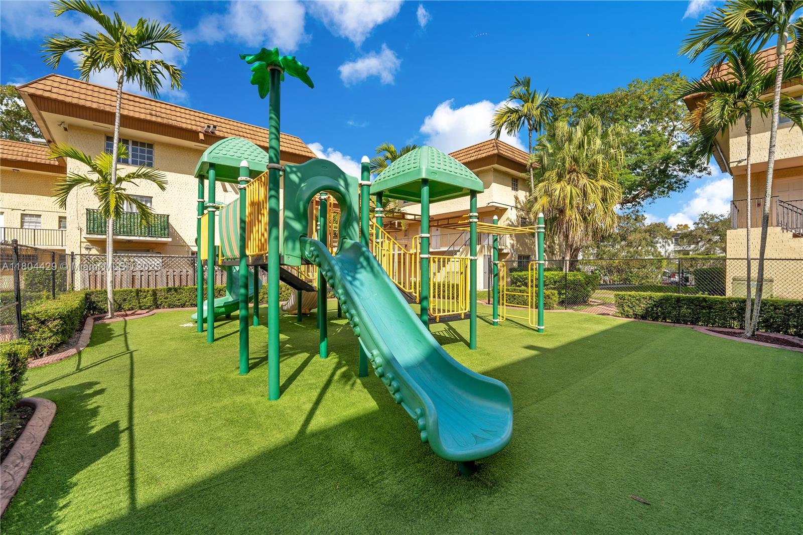8500 SW 109th Ave # 220 Unit: 6-220