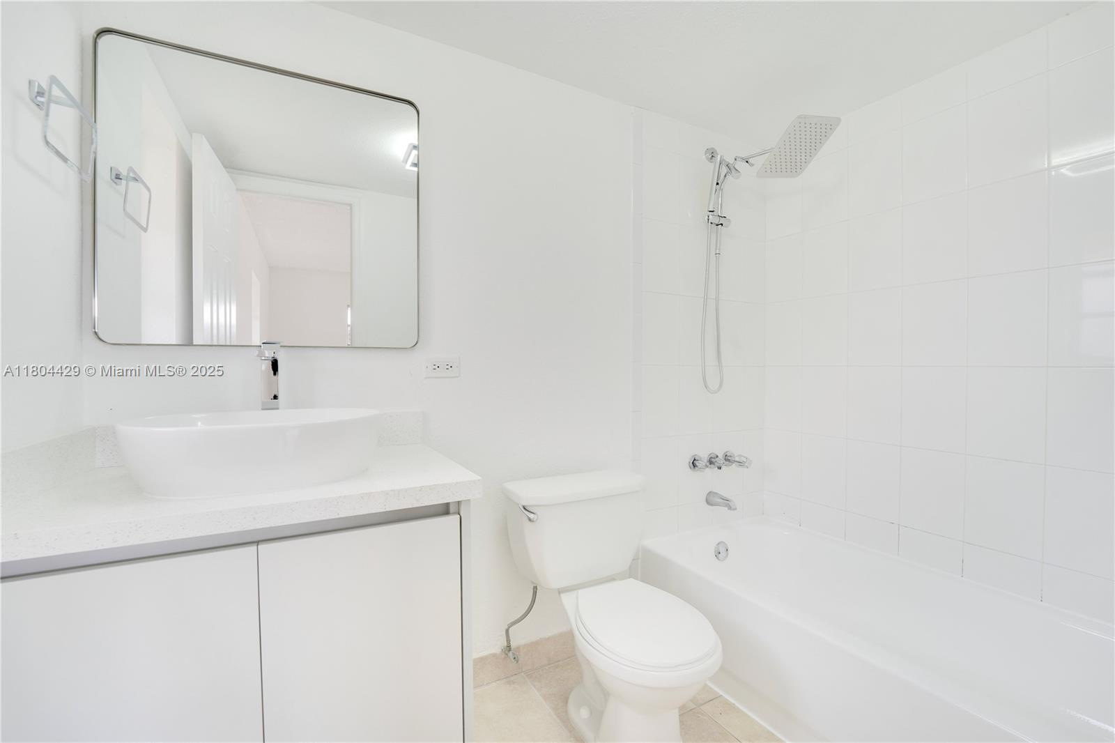 8500 SW 109th Ave # 220 Unit: 6-220