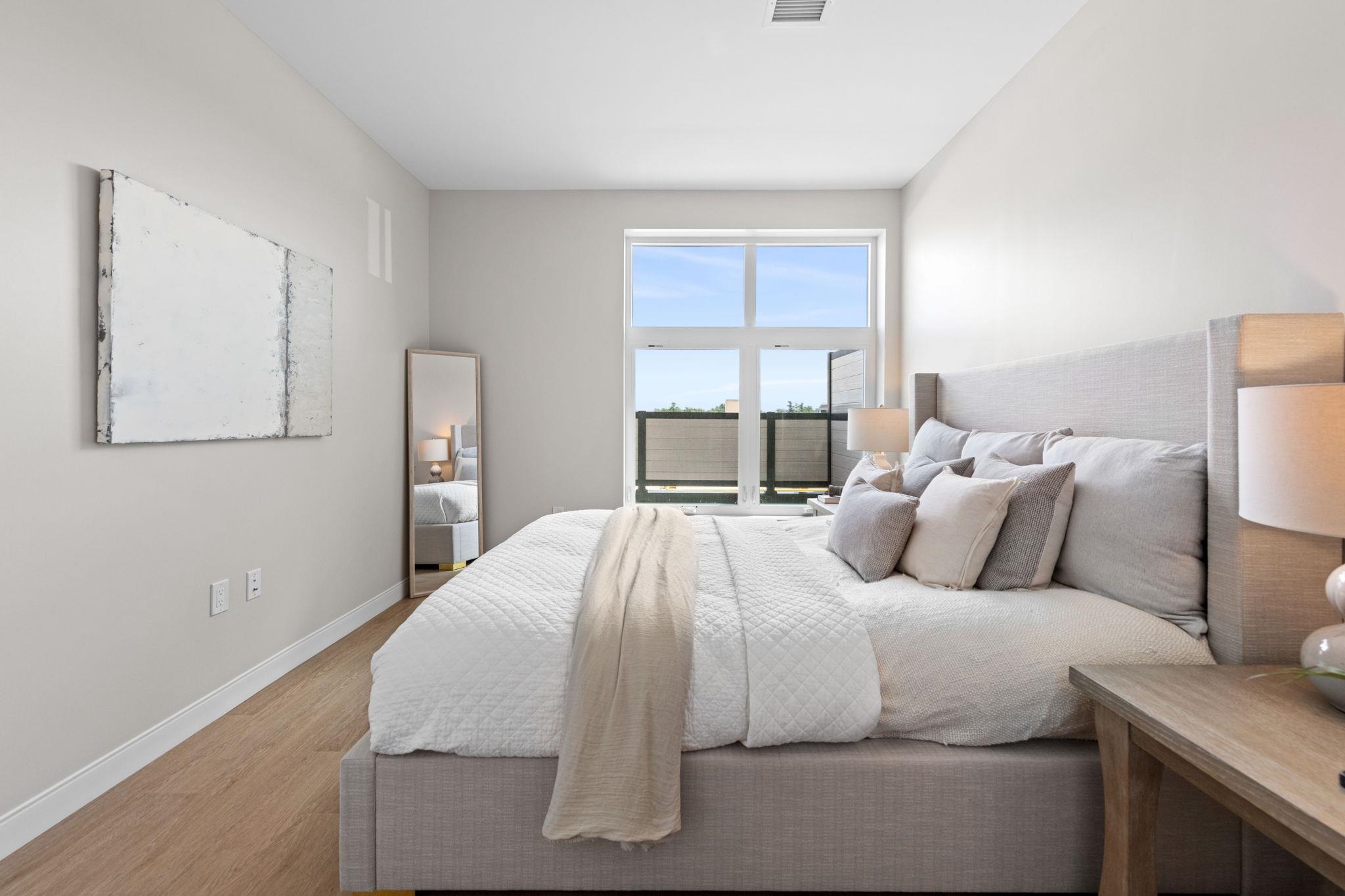 18 Artisan Drive Unit: 212