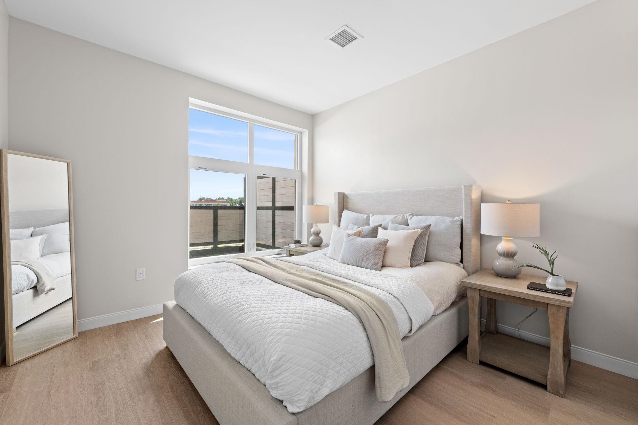 18 Artisan Drive Unit: 212