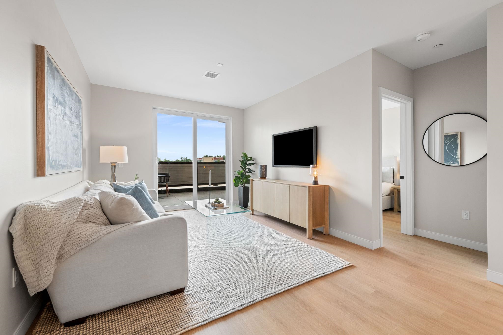 18 Artisan Drive Unit: 212