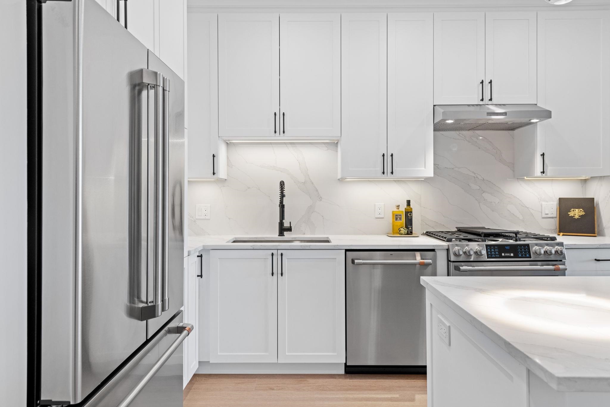 18 Artisan Drive Unit: 212