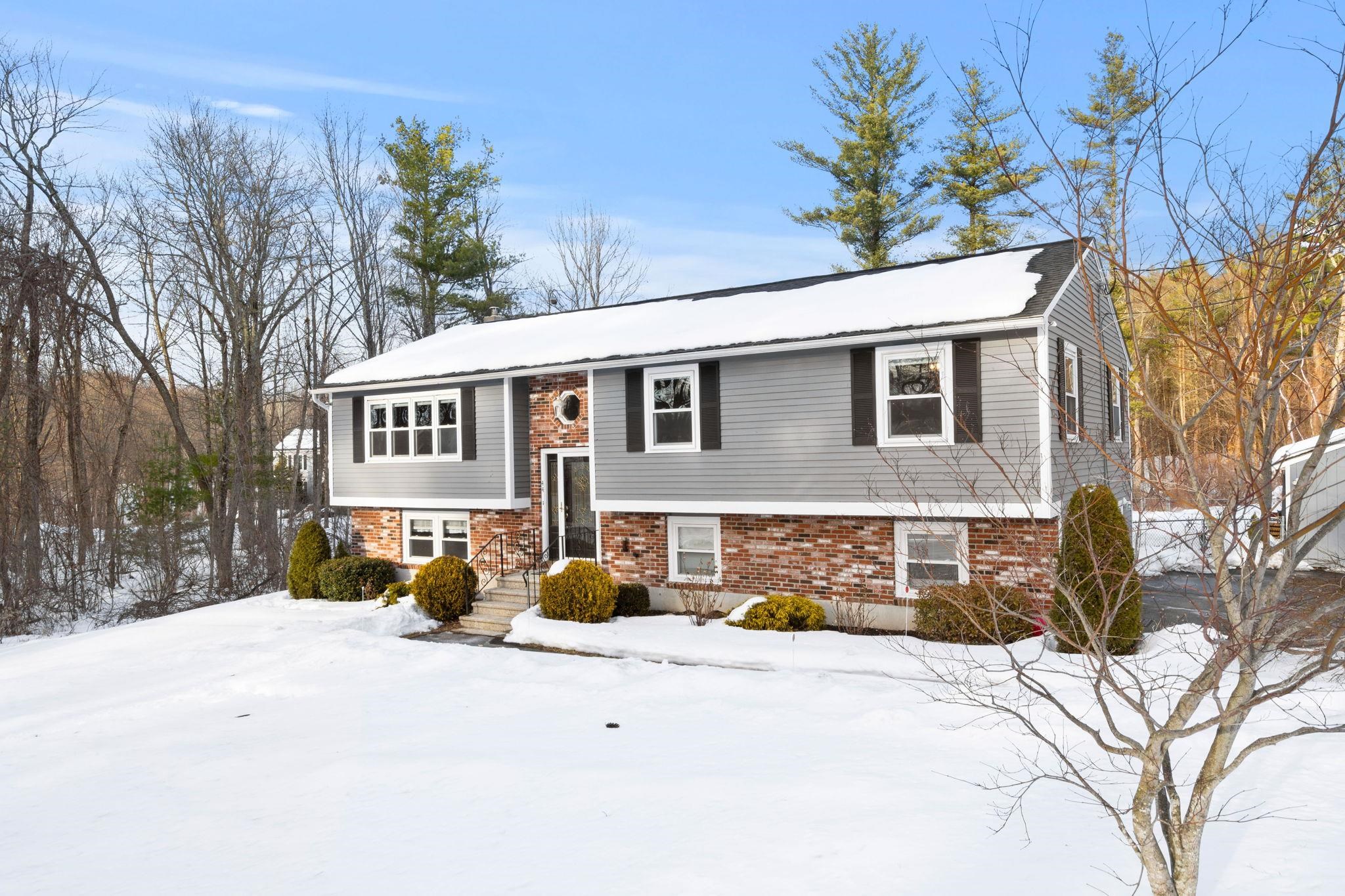 44 Island Pond Road
