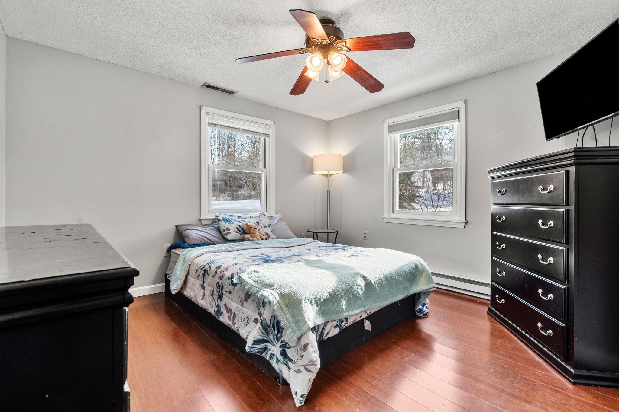44 Island Pond Road