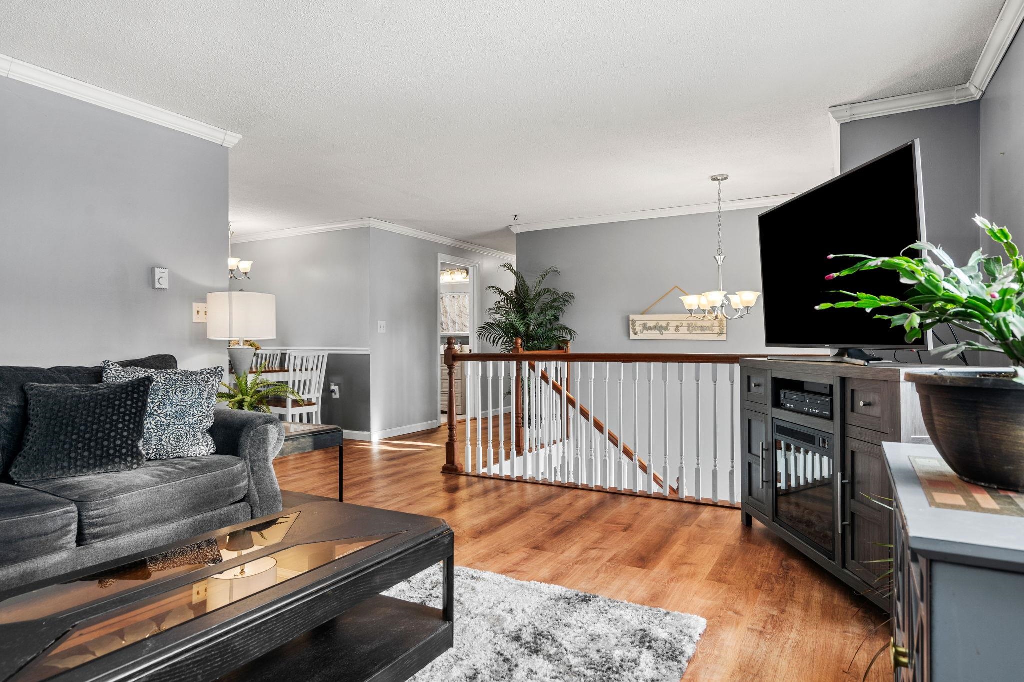 44 Island Pond Road