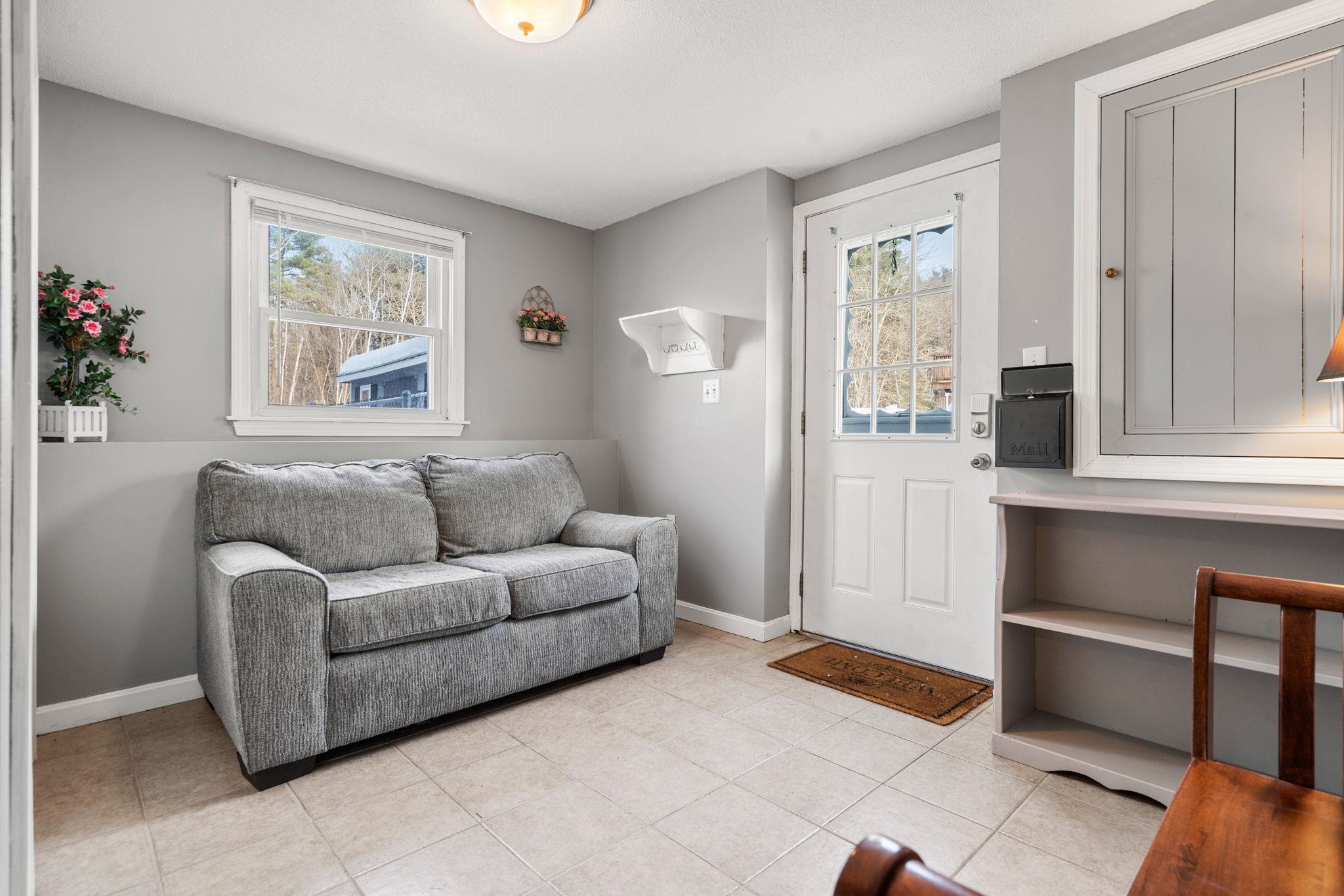 44 Island Pond Road