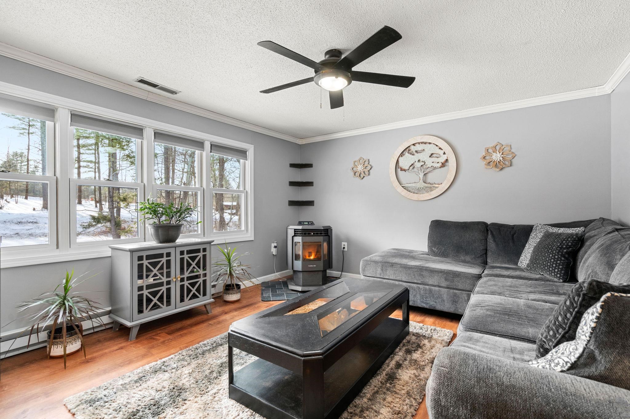 44 Island Pond Road
