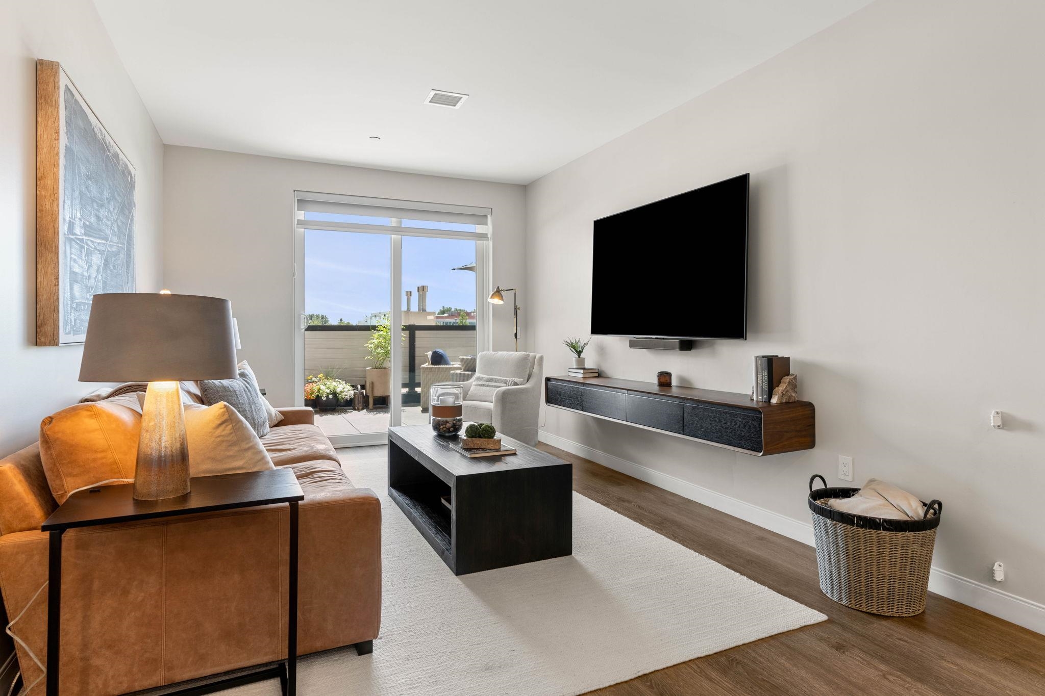 18 Artisan Drive Unit: 210