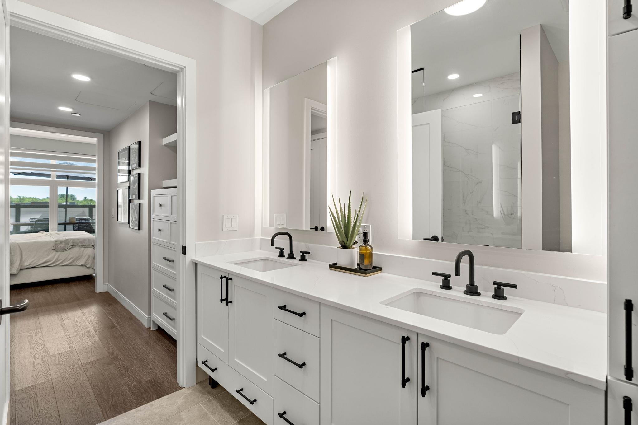 18 Artisan Drive Unit: 210