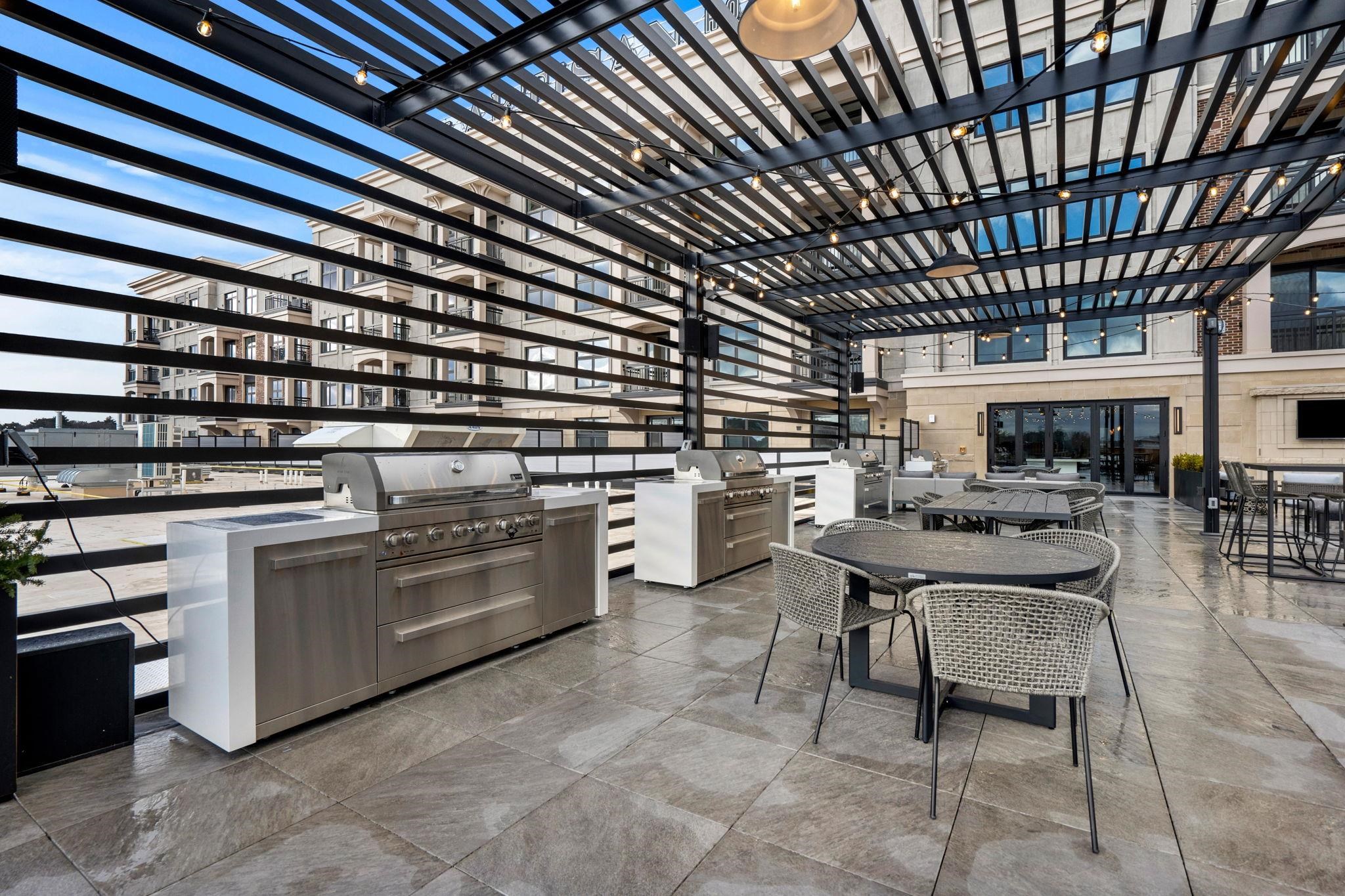 18 Artisan Drive Unit: 210
