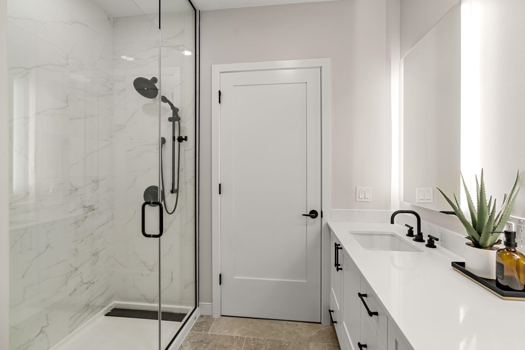 18 Artisan Drive Unit: 210