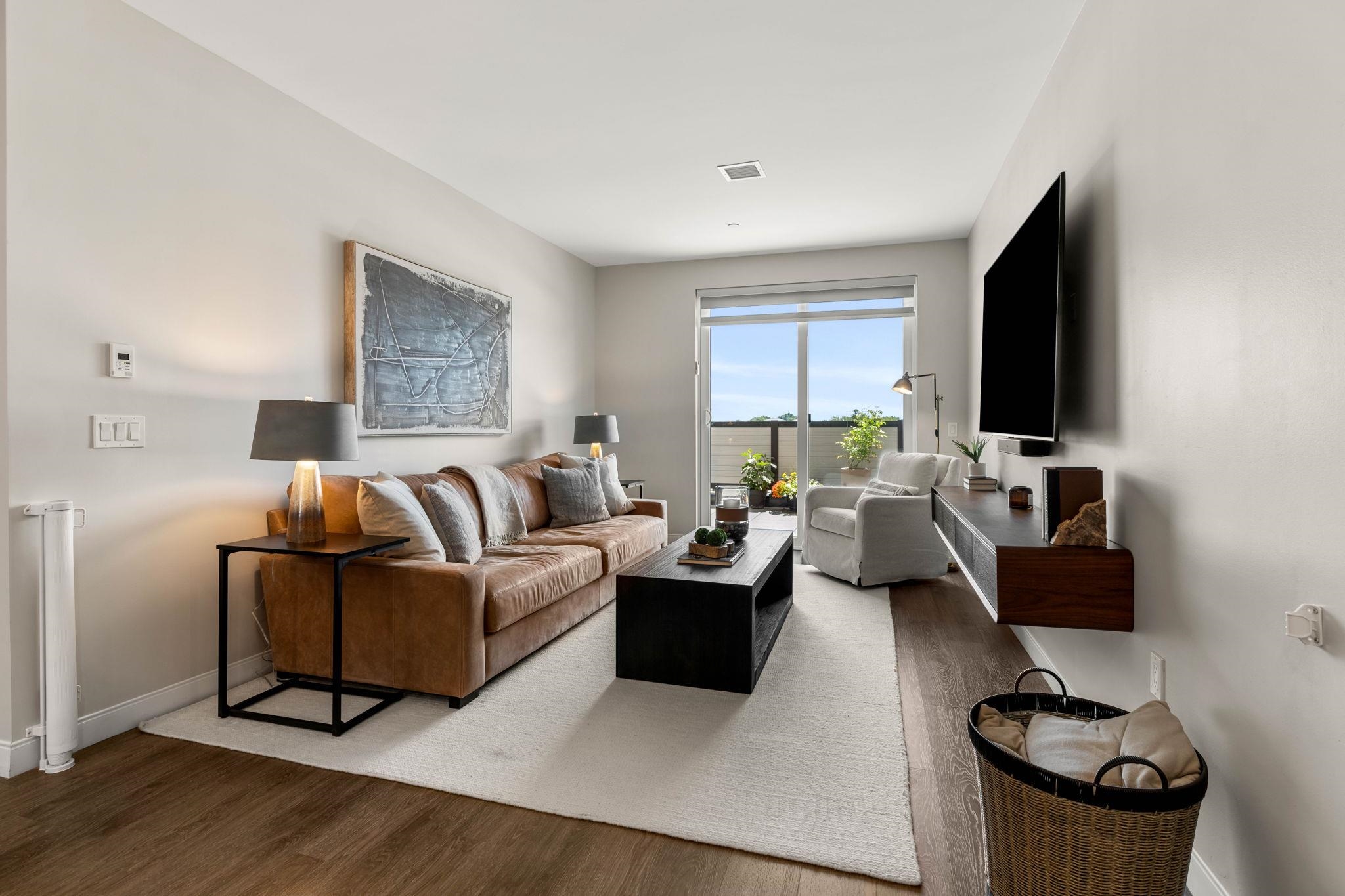 18 Artisan Drive Unit: 210