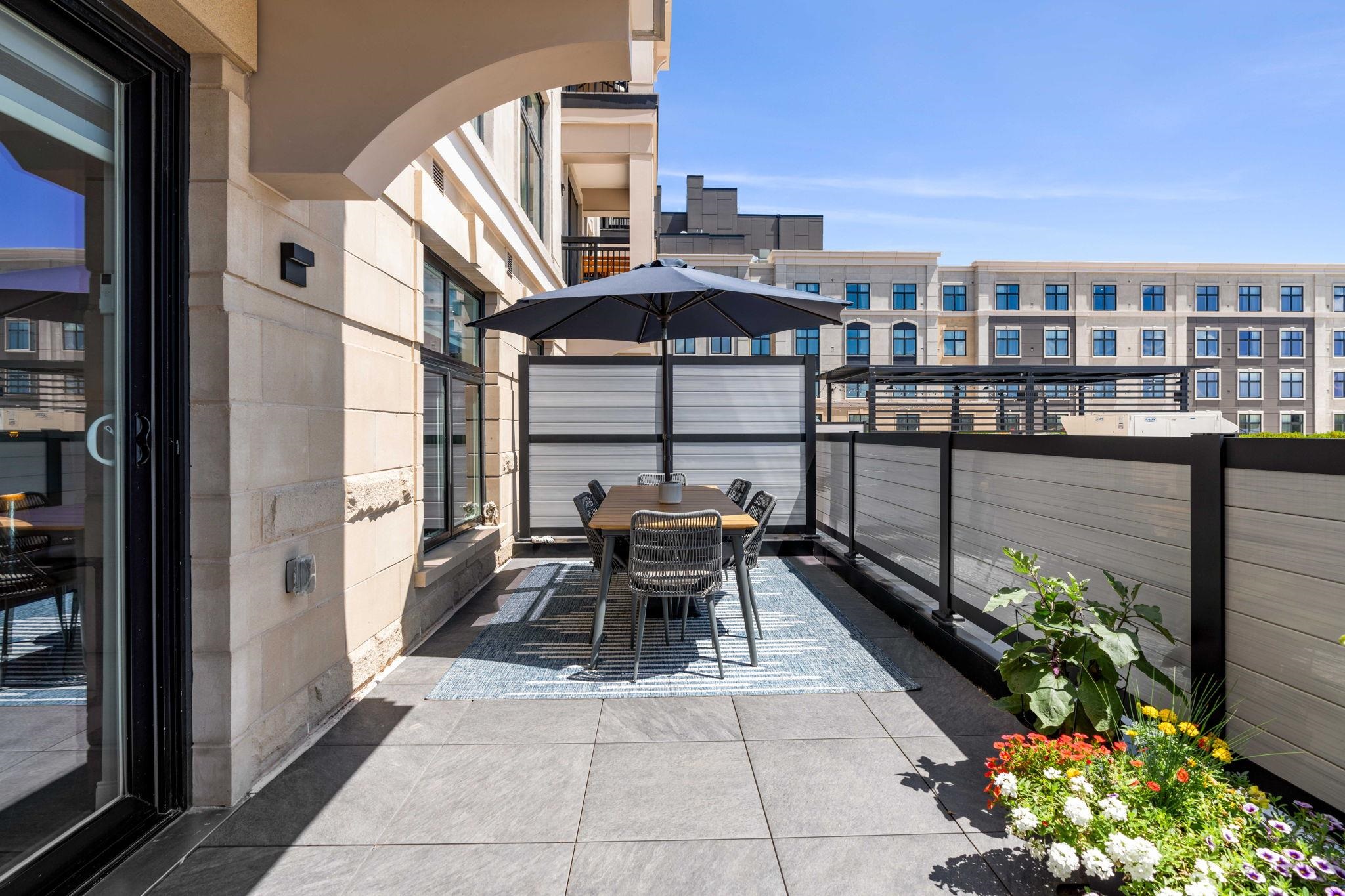 18 Artisan Drive Unit: 210