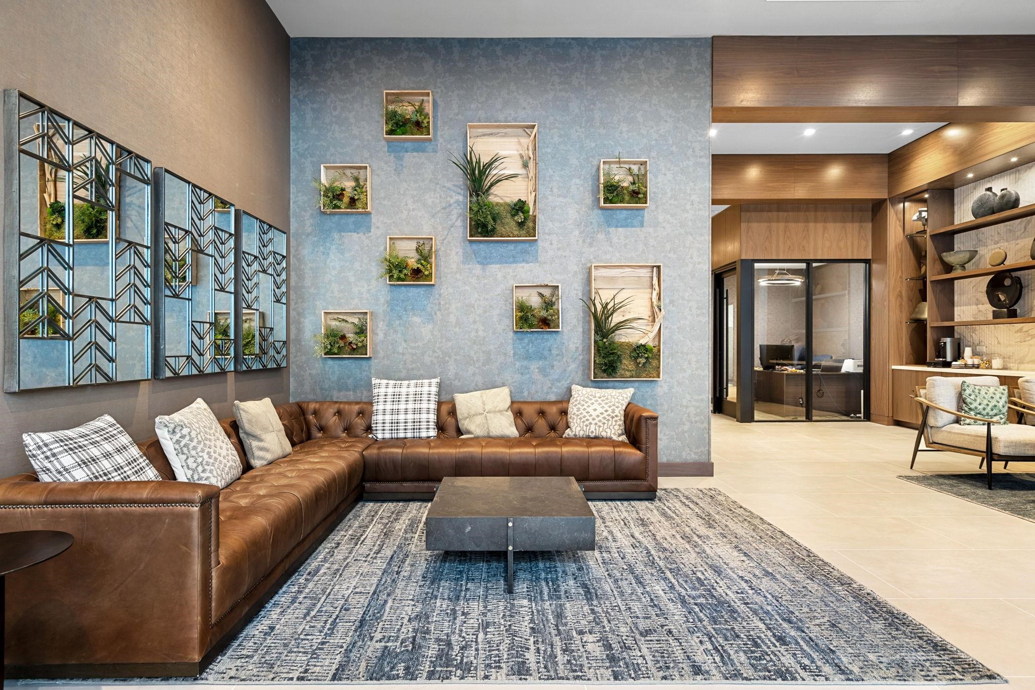 18 Artisan Drive Unit: 210