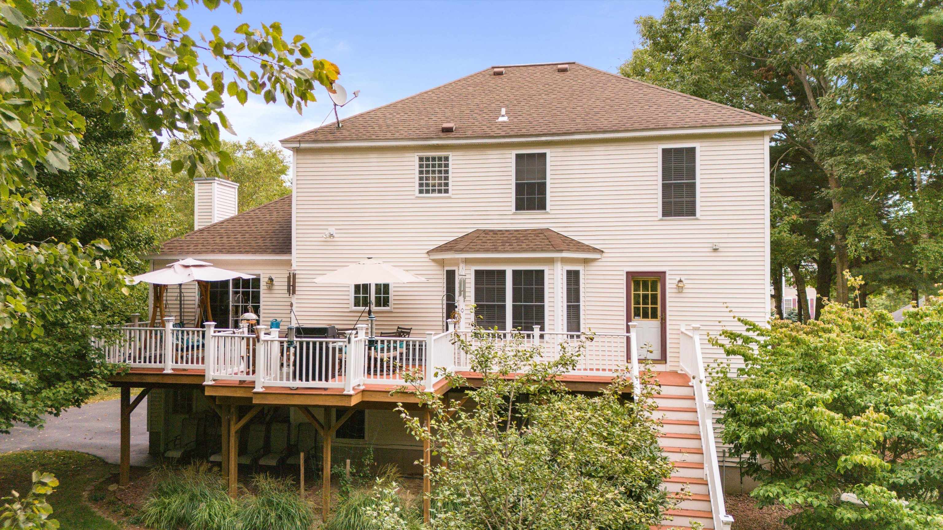 11 Hawk Drive