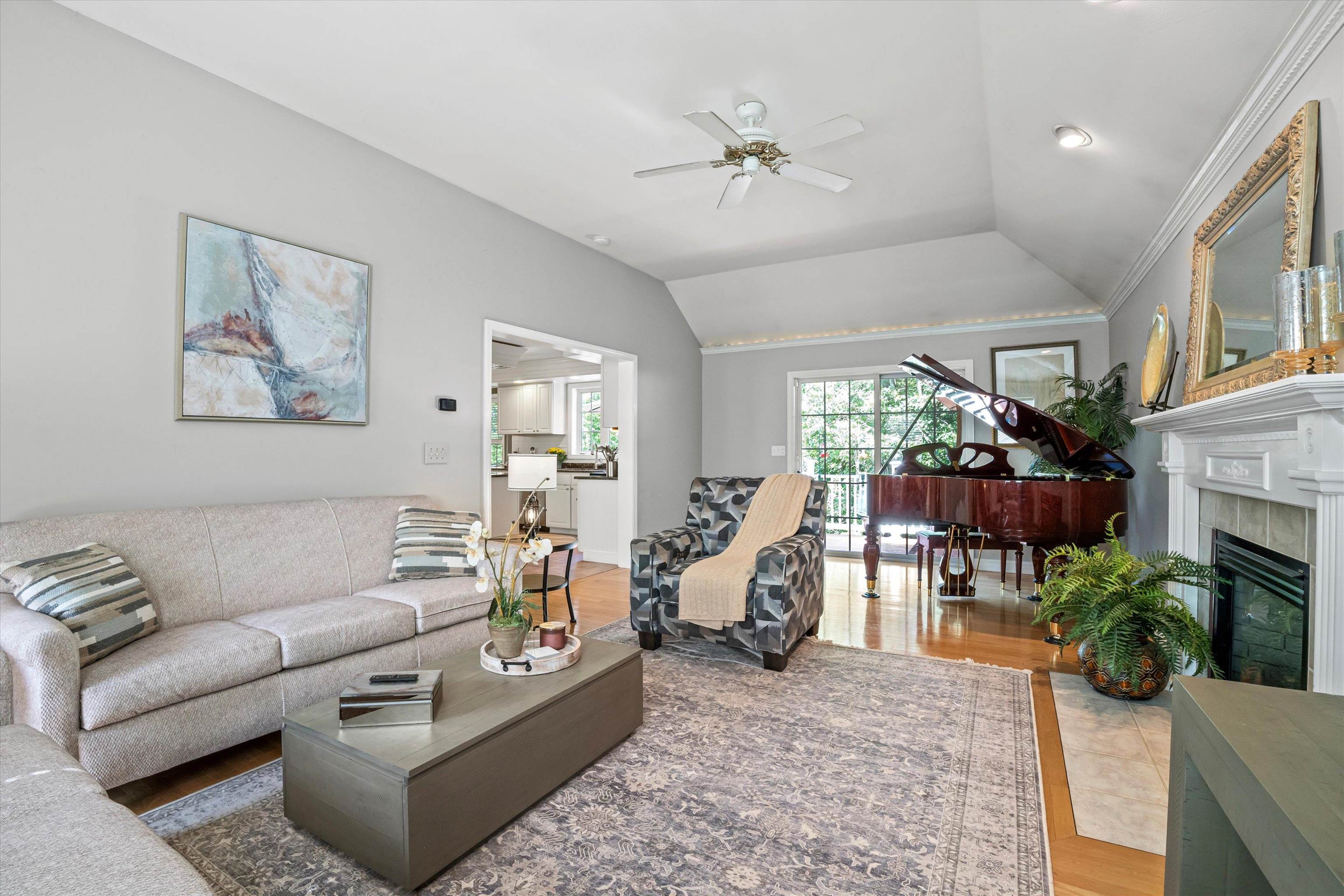 11 Hawk Drive