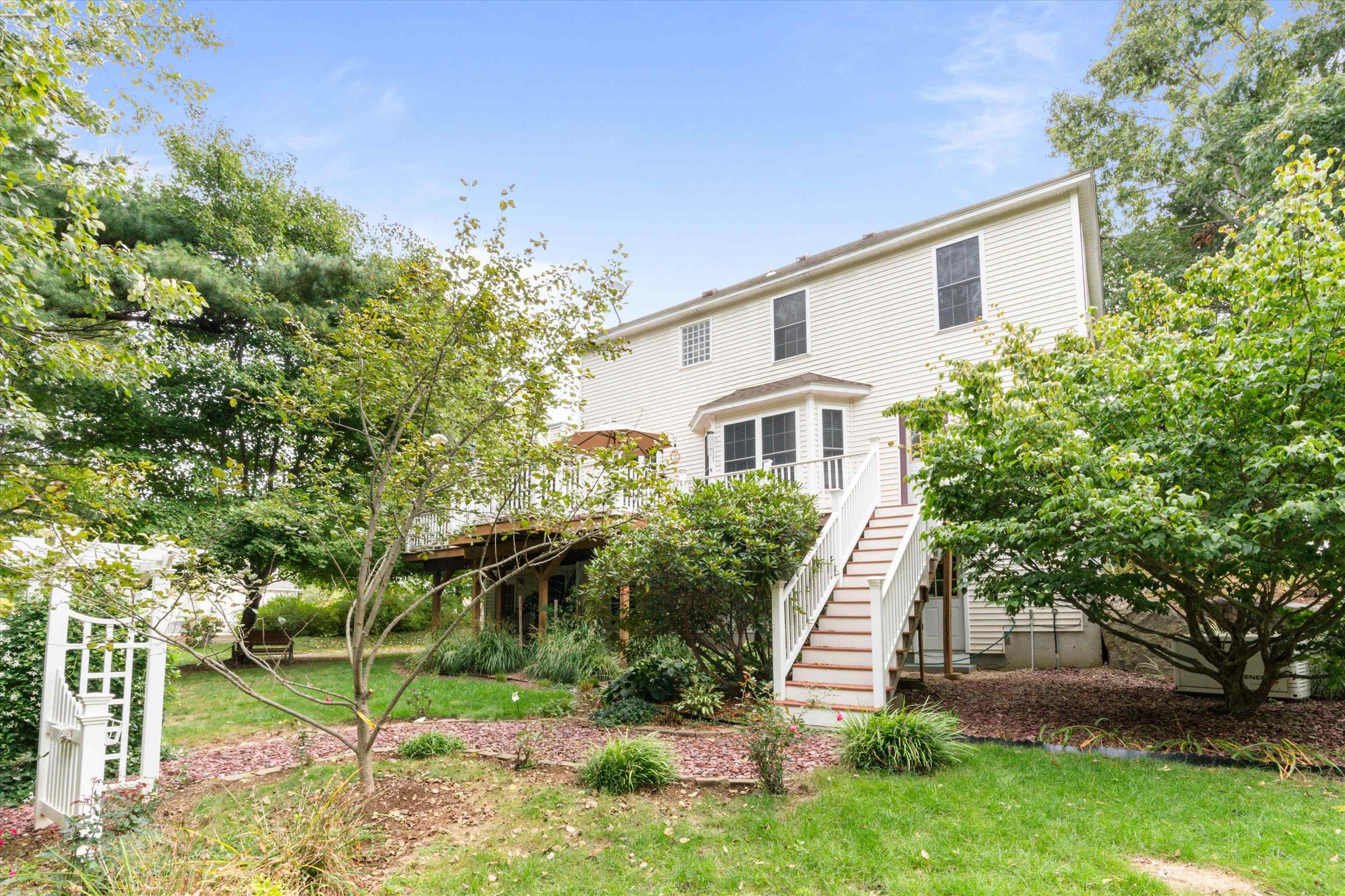 11 Hawk Drive