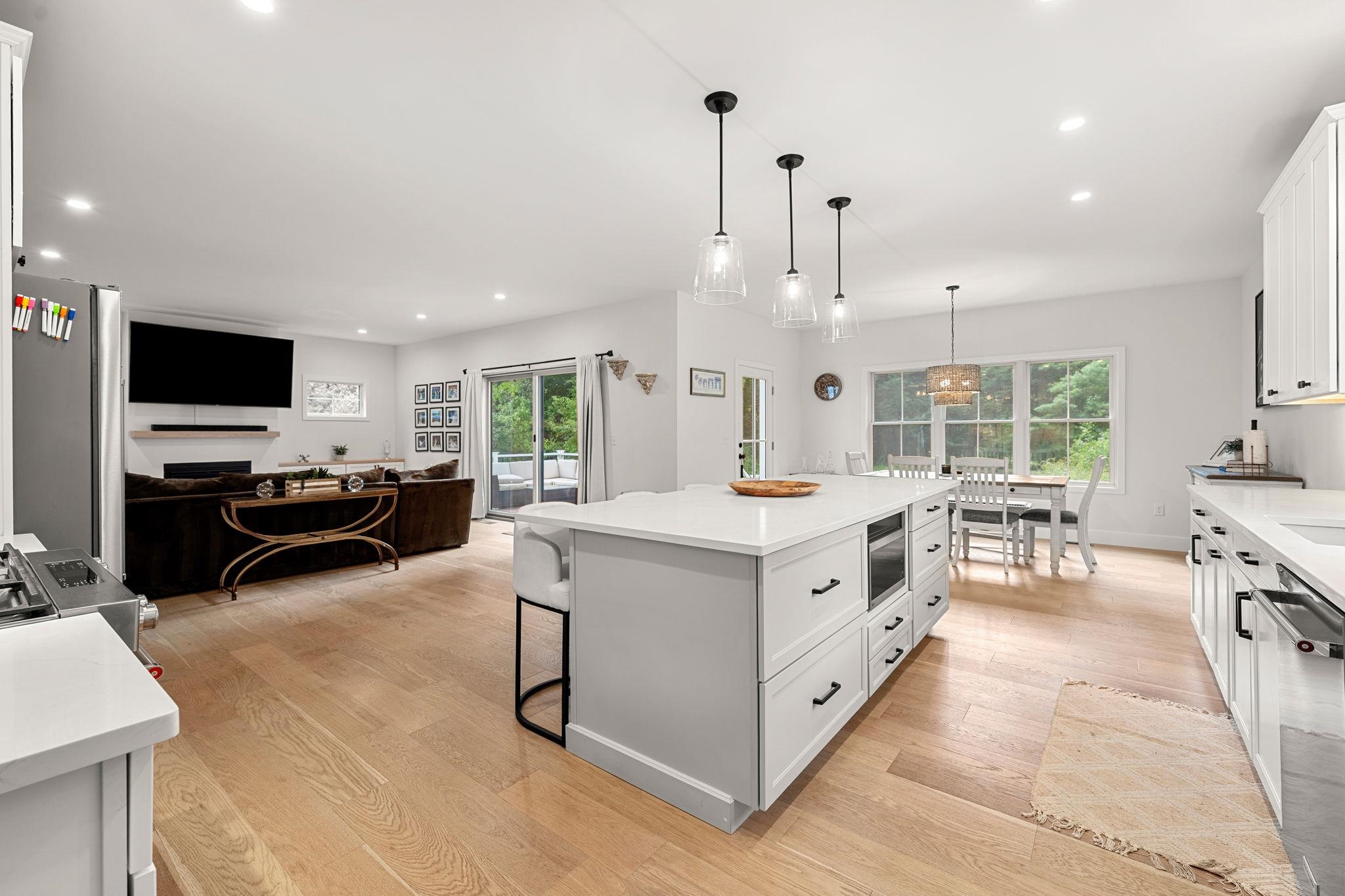 38 Kendall Pond Road