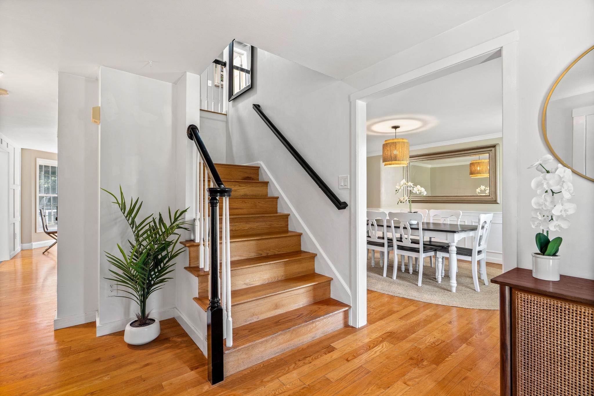 6 Emileo Lane