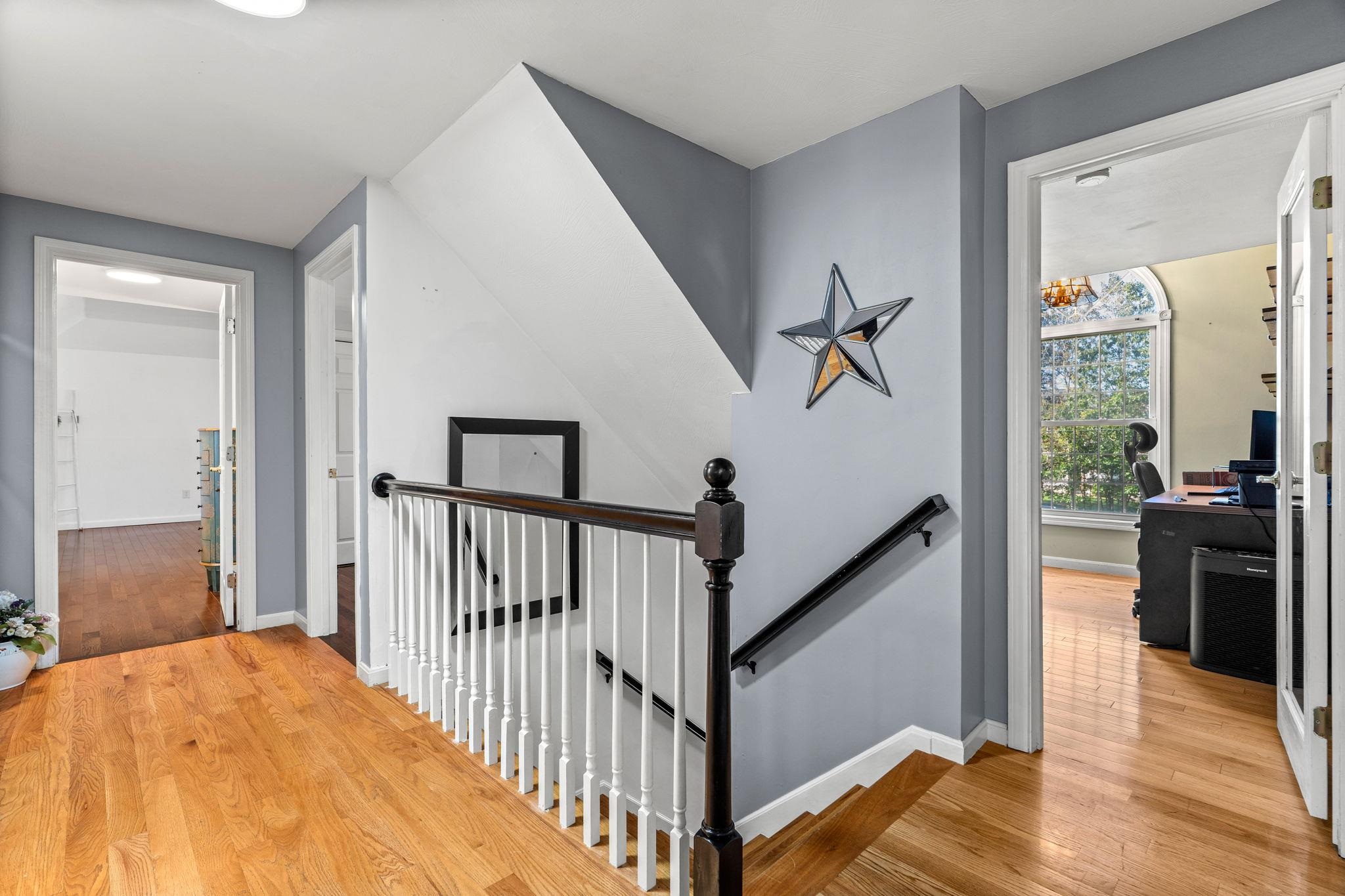 6 Emileo Lane
