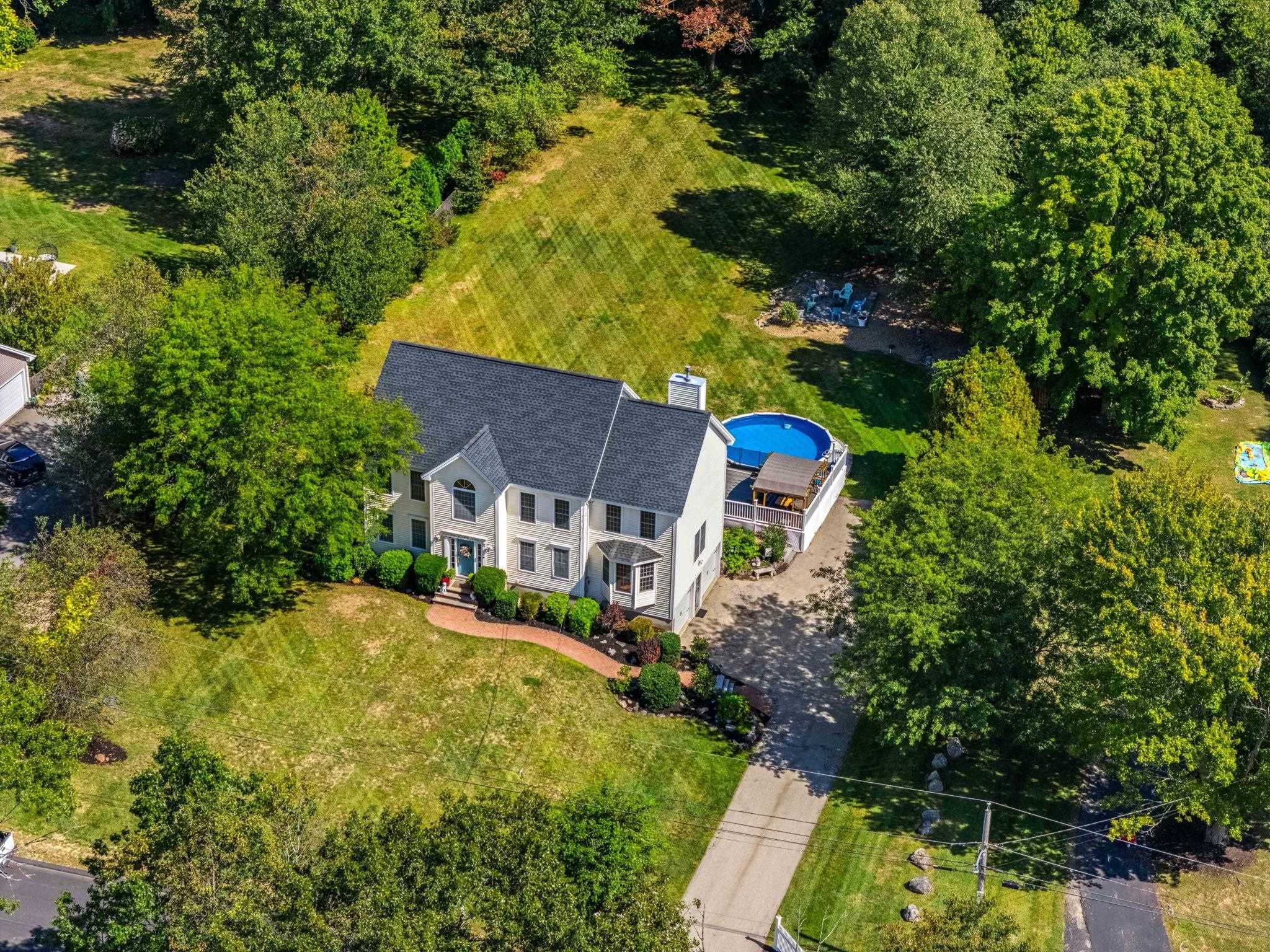 6 Emileo Lane