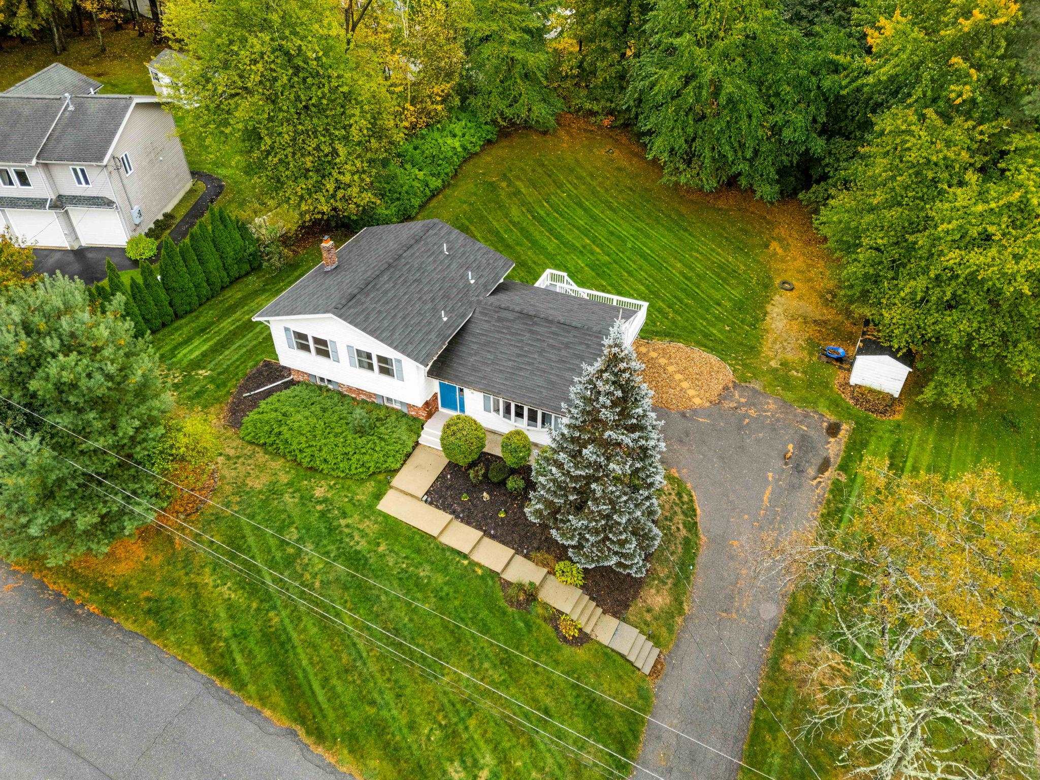 14 Sherwood Circle