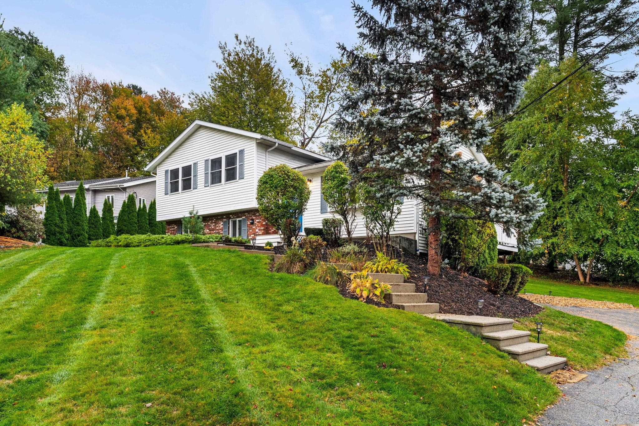14 Sherwood Circle