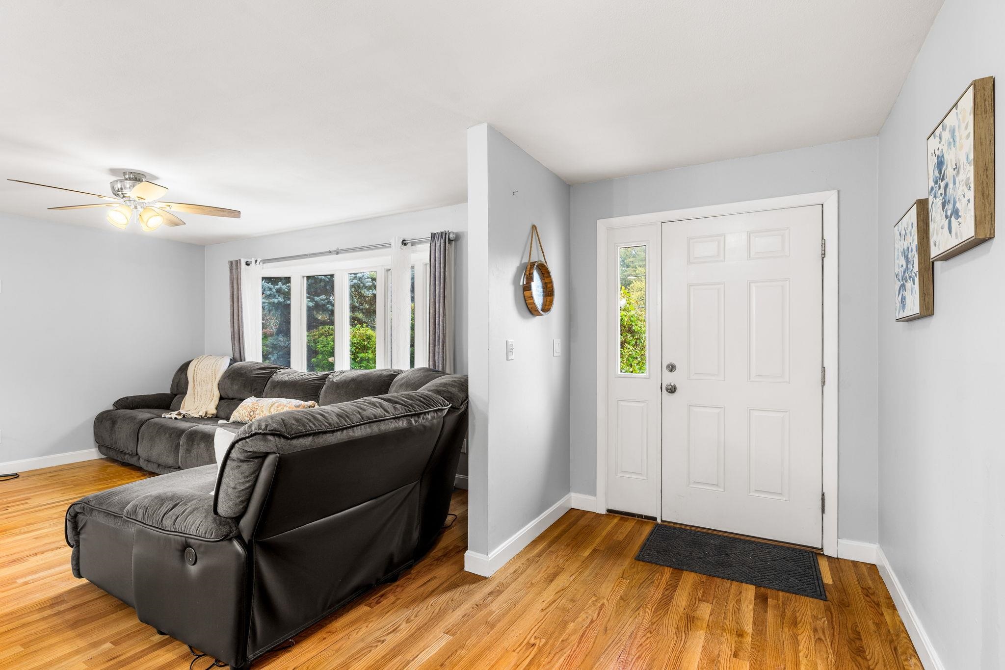 14 Sherwood Circle