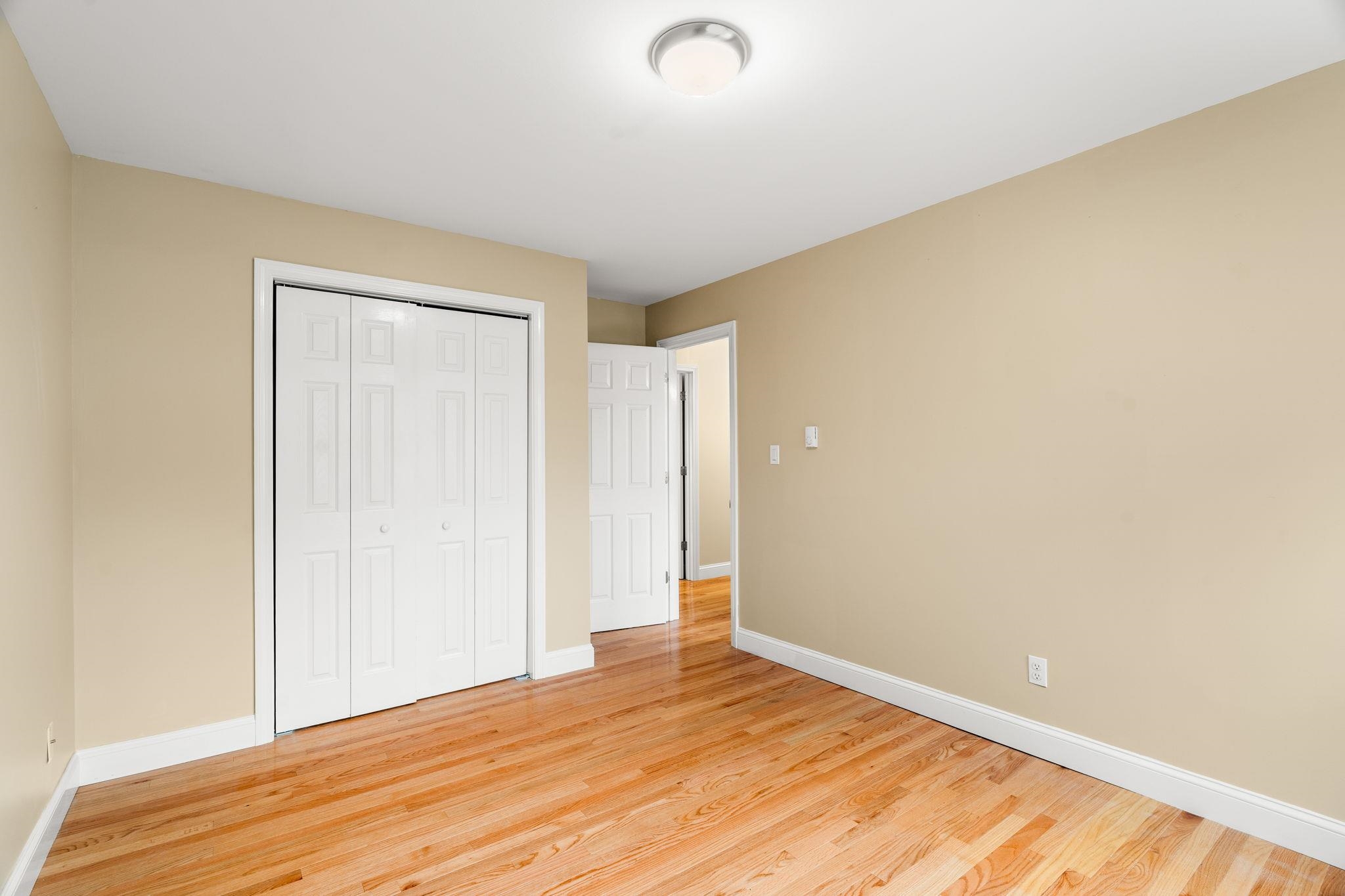 14 Sherwood Circle