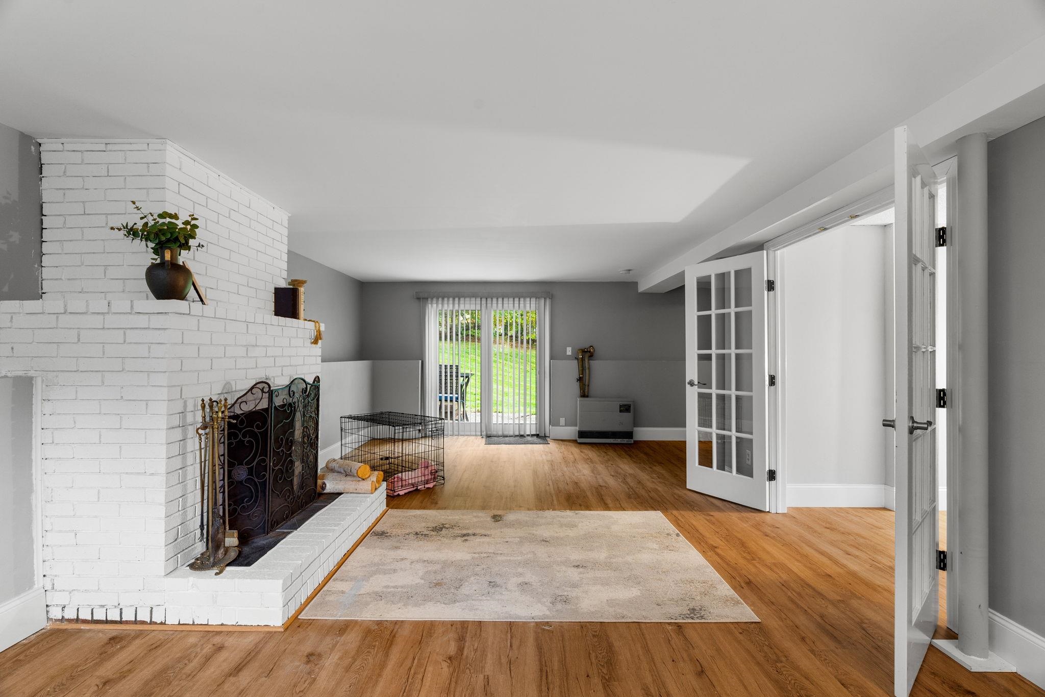 14 Sherwood Circle