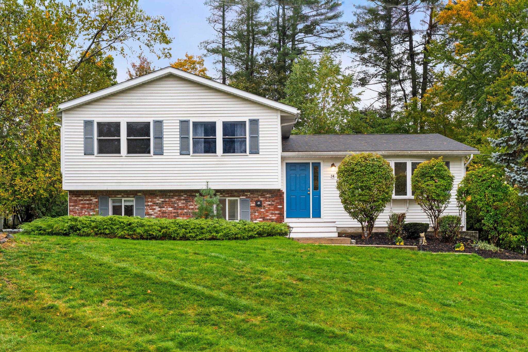 14 Sherwood Circle