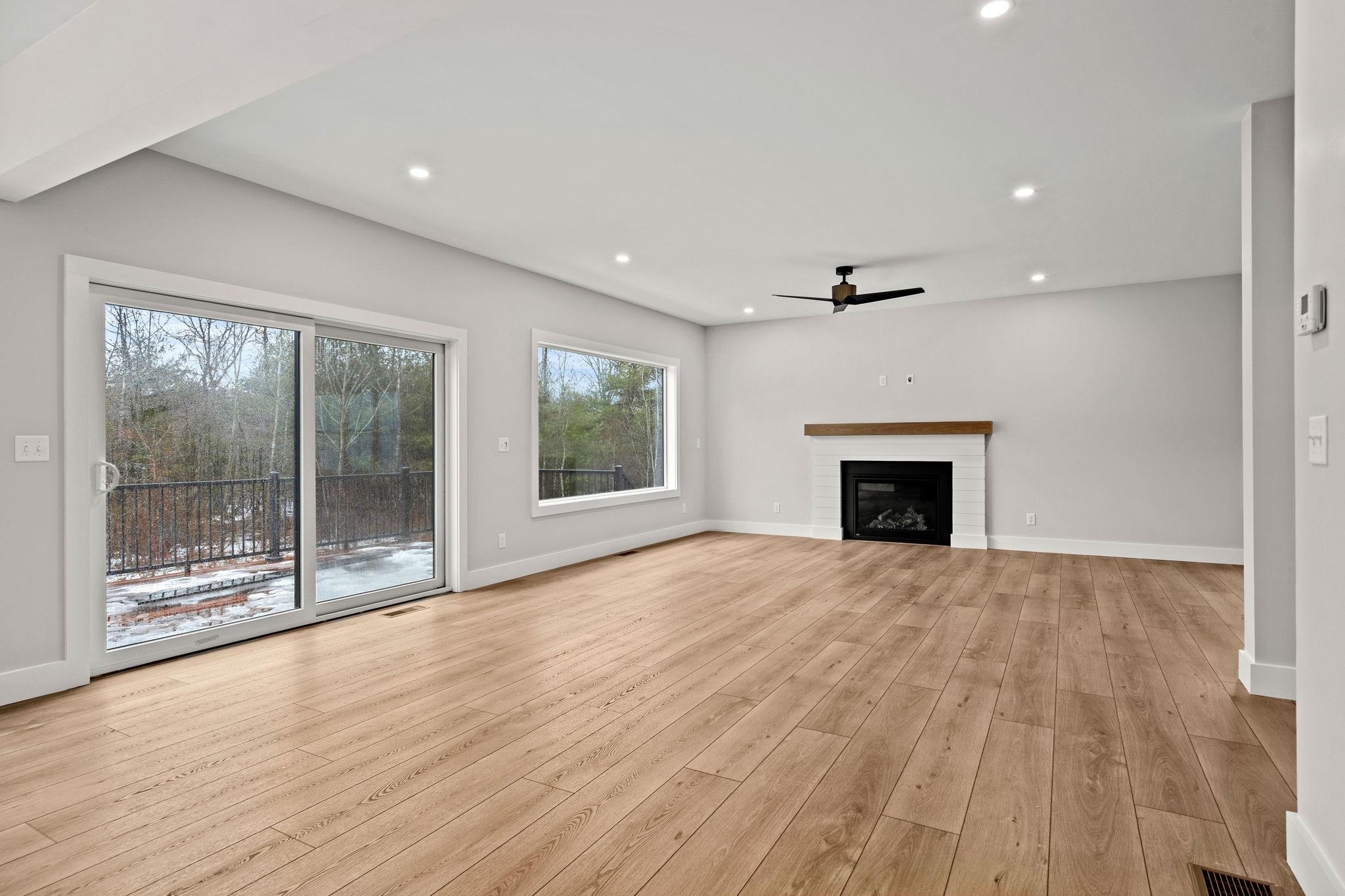 25 Lily Lane
