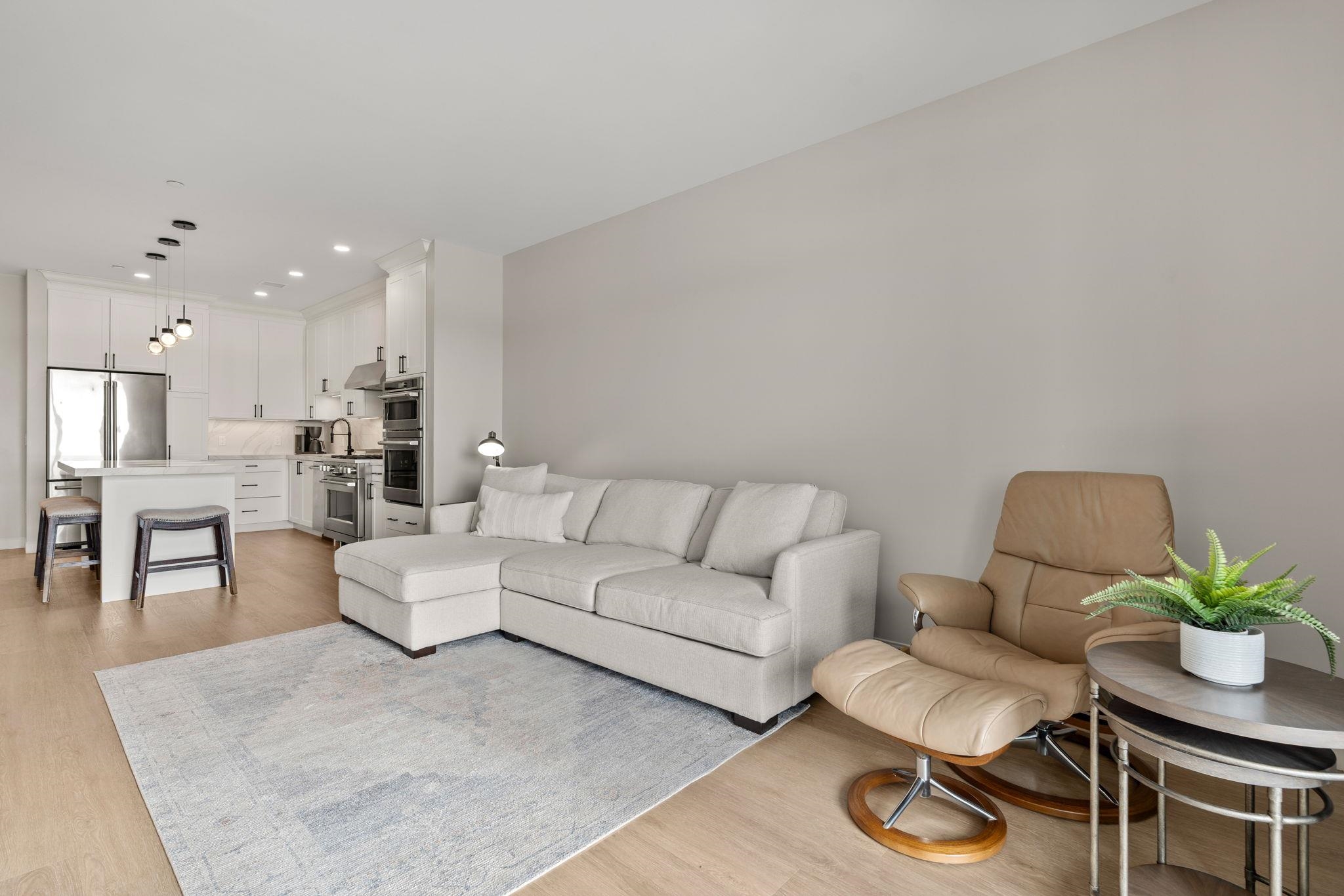 18 Artisan Drive Unit: 512