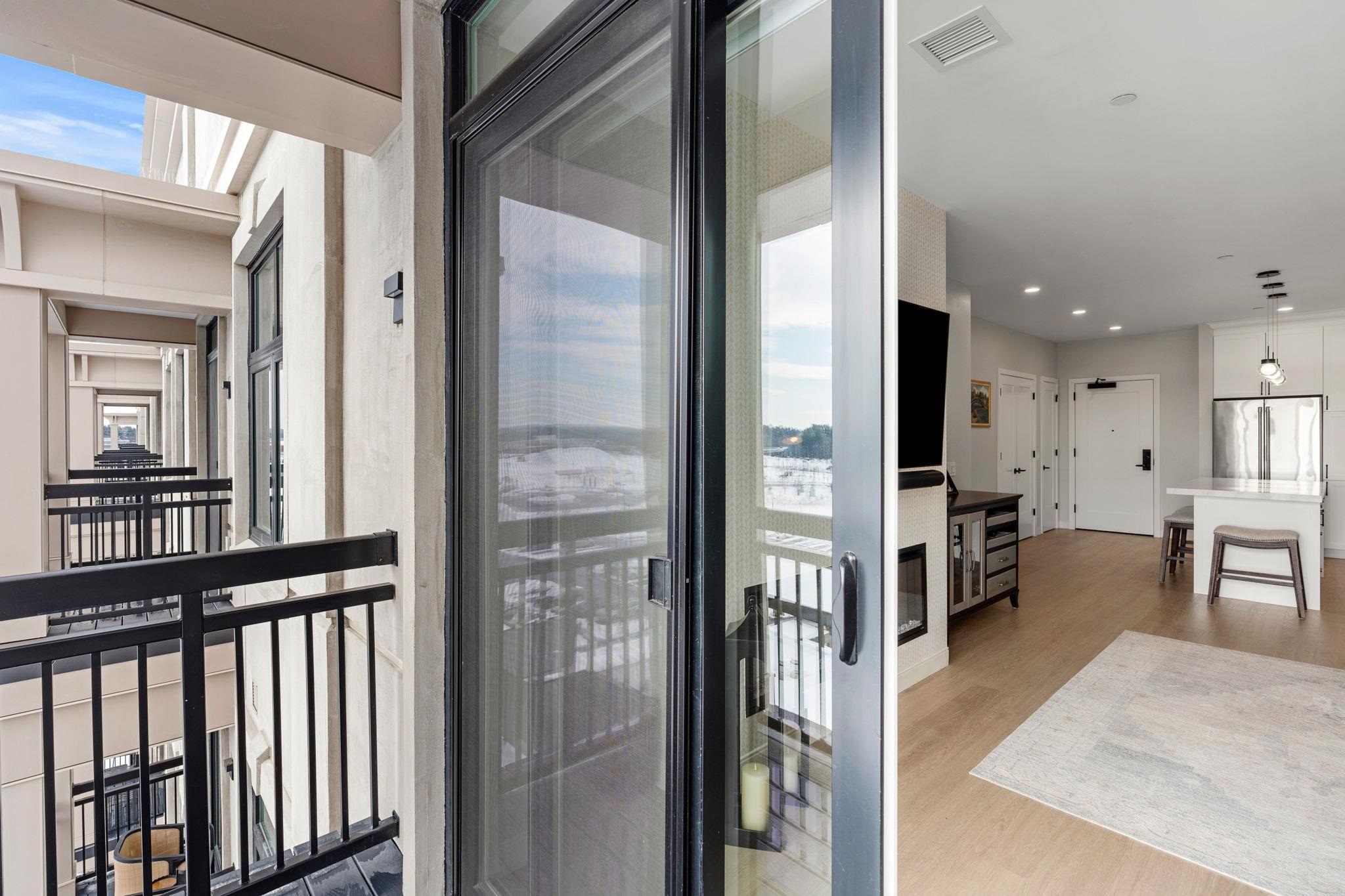 18 Artisan Drive Unit: 512